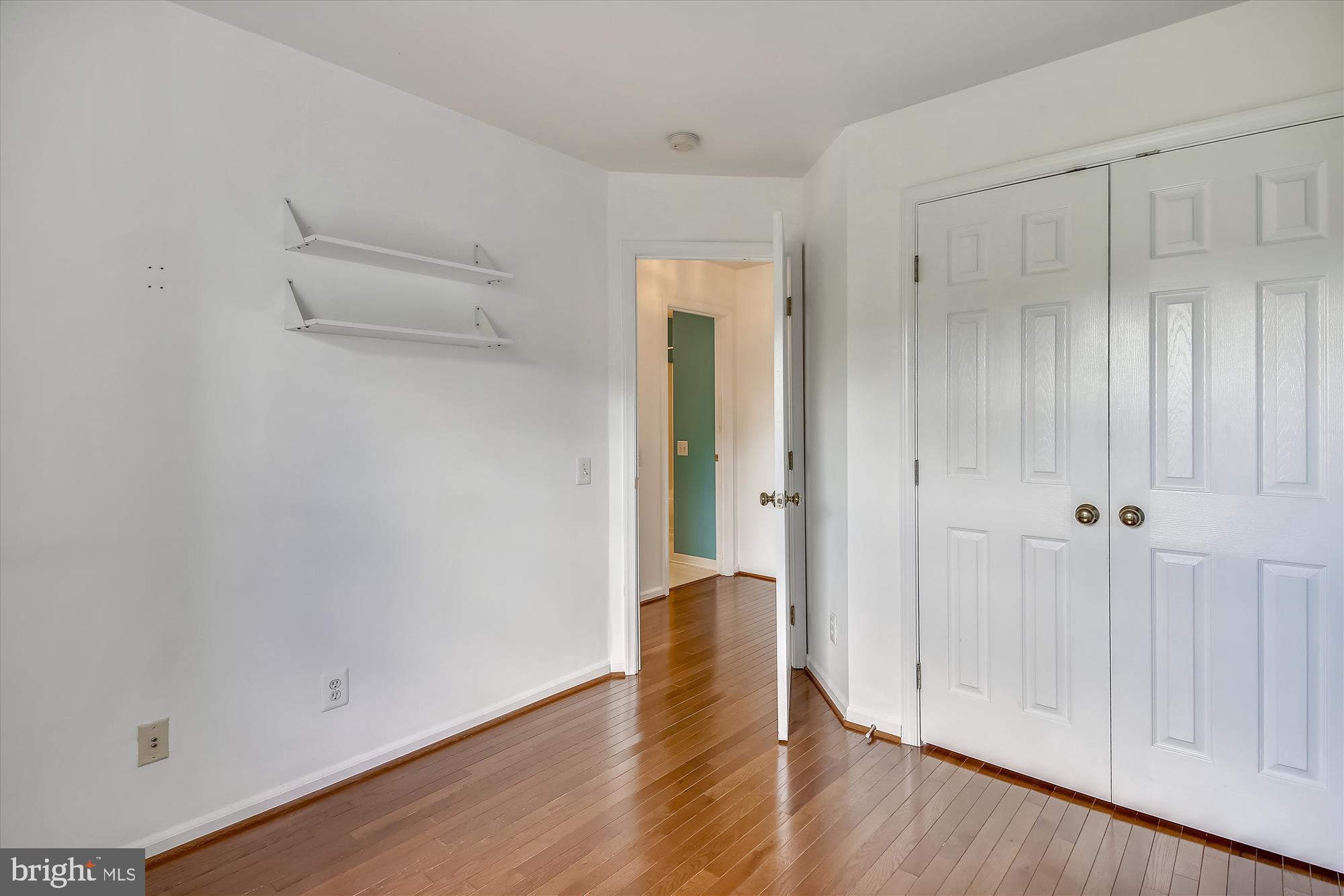 OVERLOOK - Residential Lease