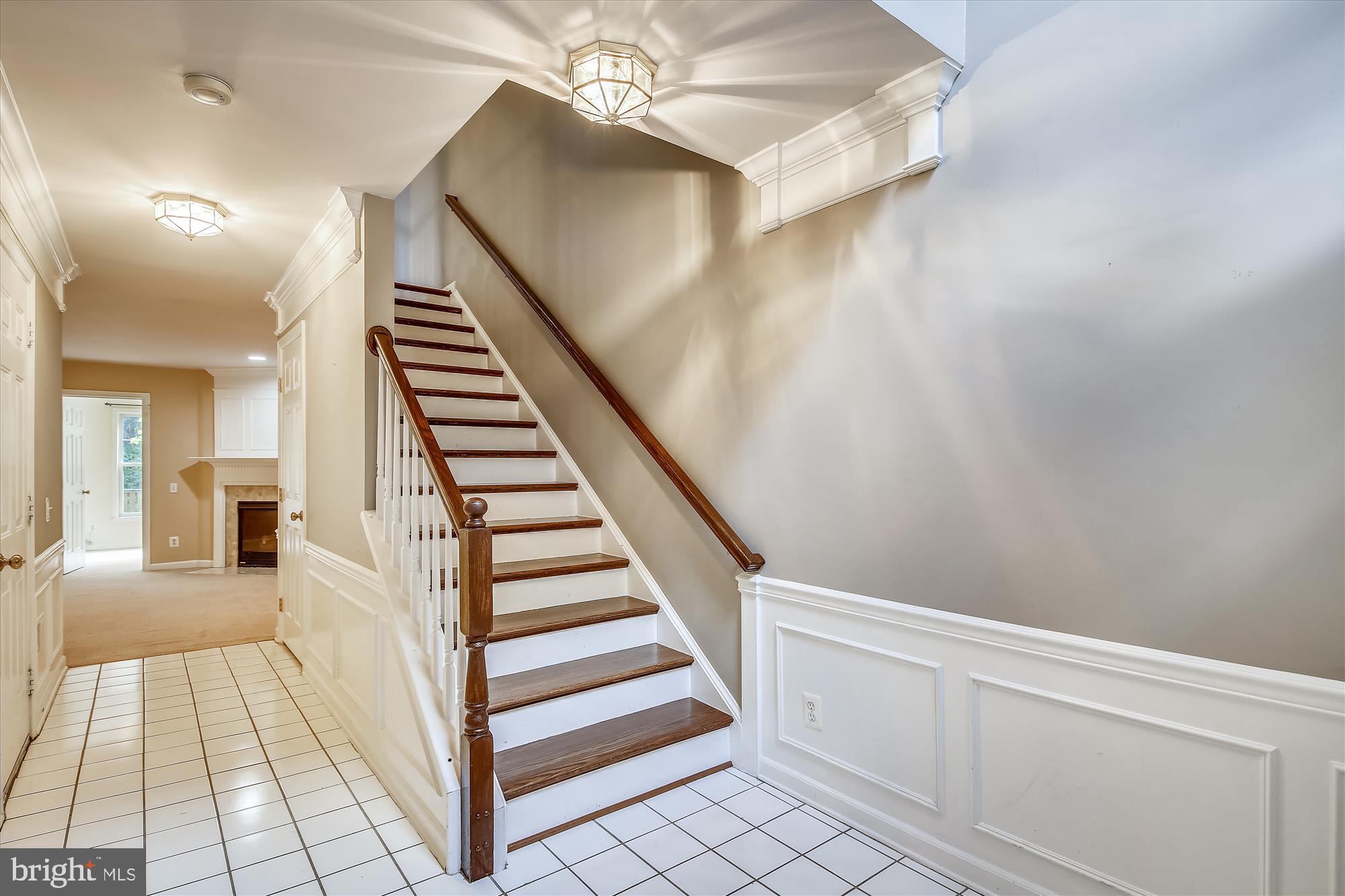 OVERLOOK - Residential Lease