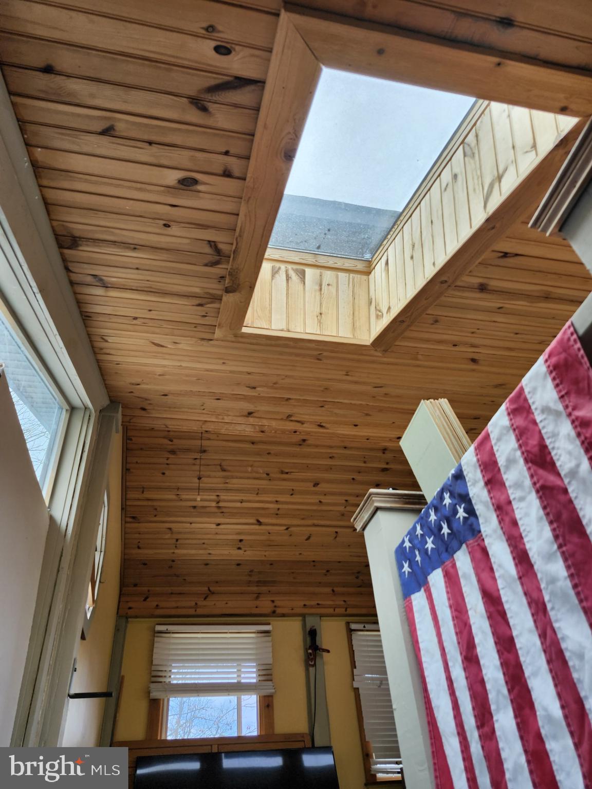 CACAPON MOUNTAIN RETREAT - Residential