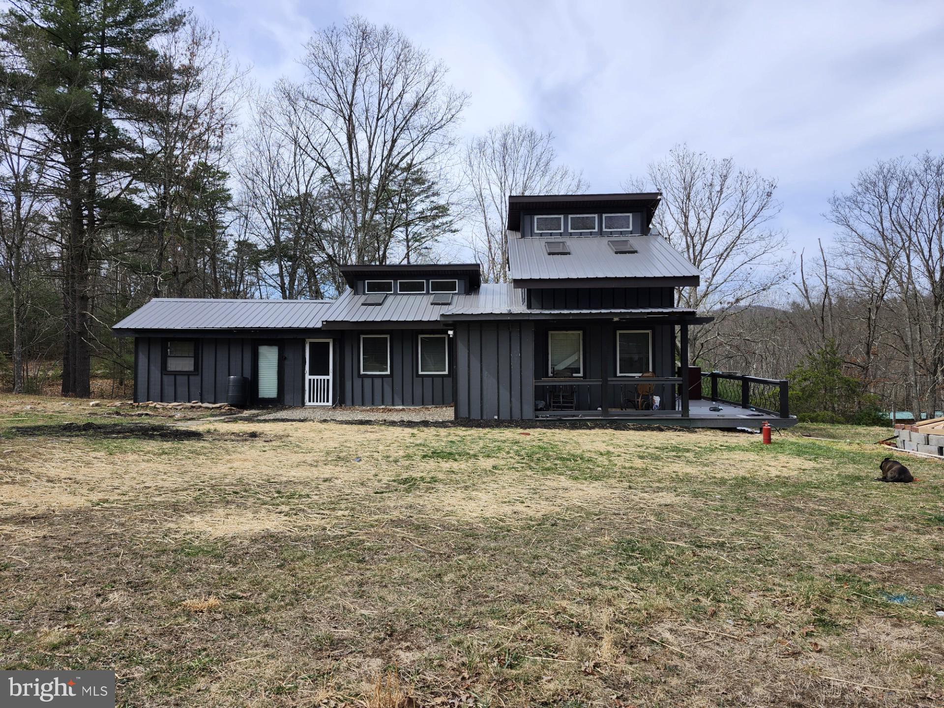 CACAPON MOUNTAIN RETREAT - Residential