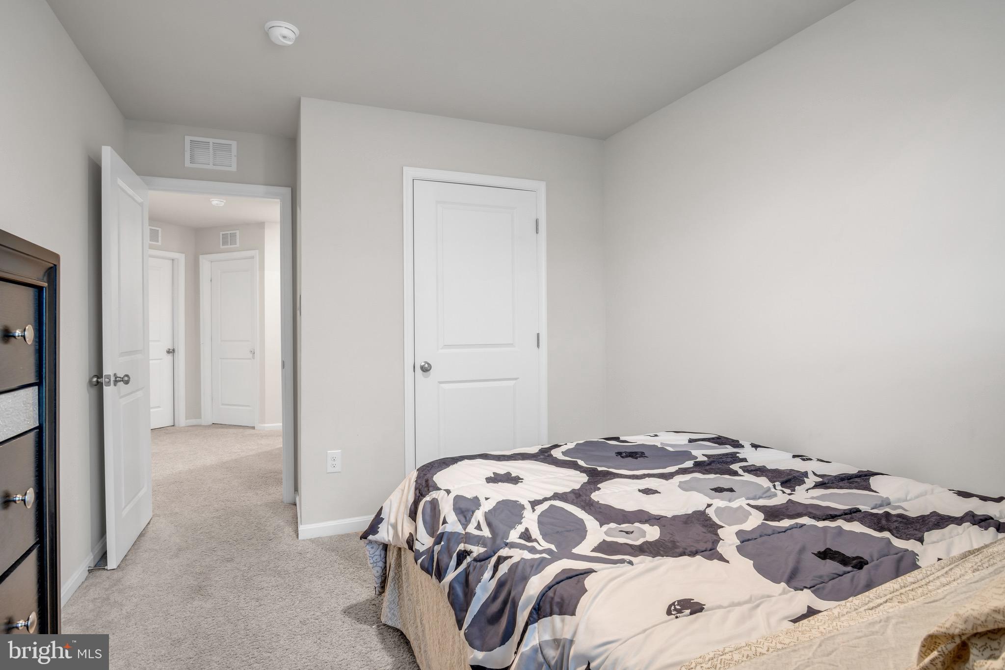 HAYS LANDING - Residential