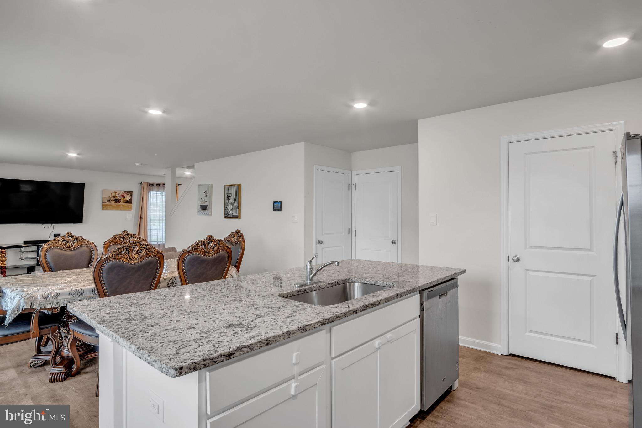 HAYS LANDING - Residential