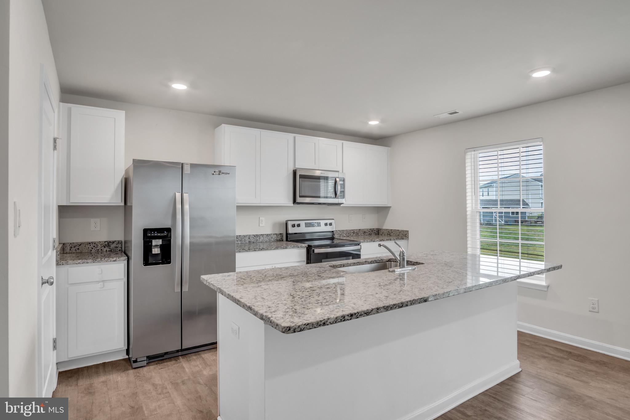 HAYS LANDING - Residential