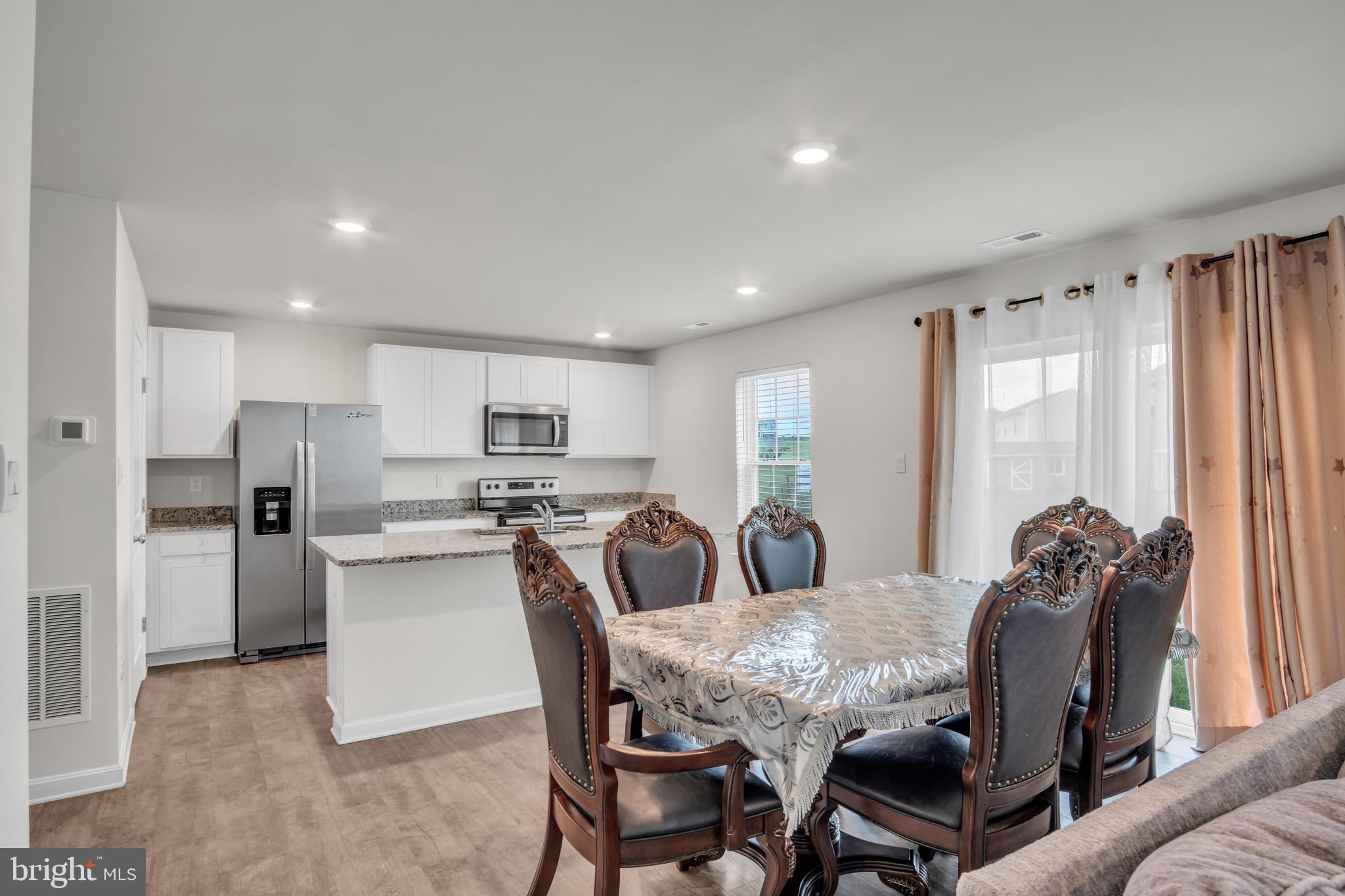 HAYS LANDING - Residential