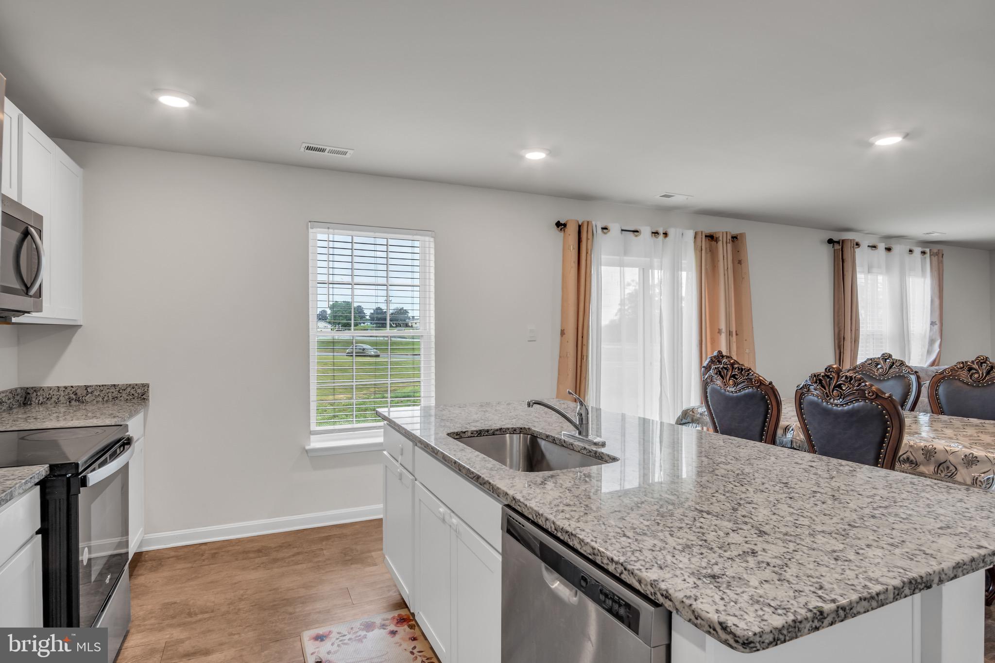 HAYS LANDING - Residential