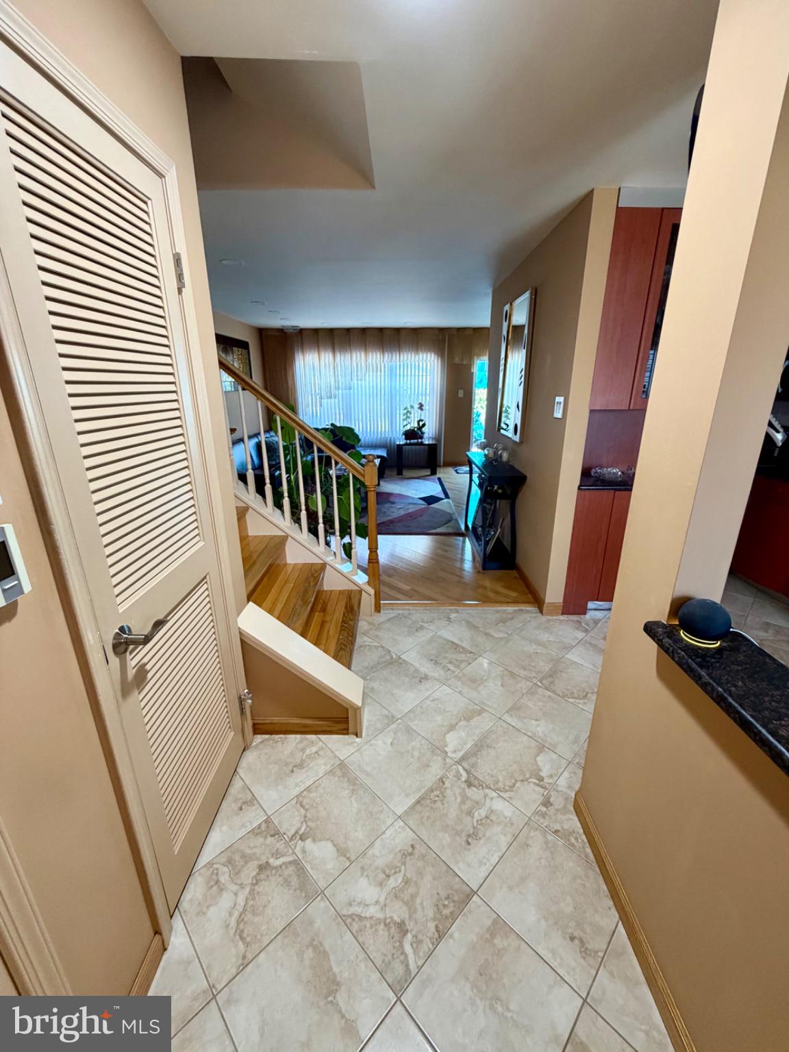 BROOKSTONE - Residential