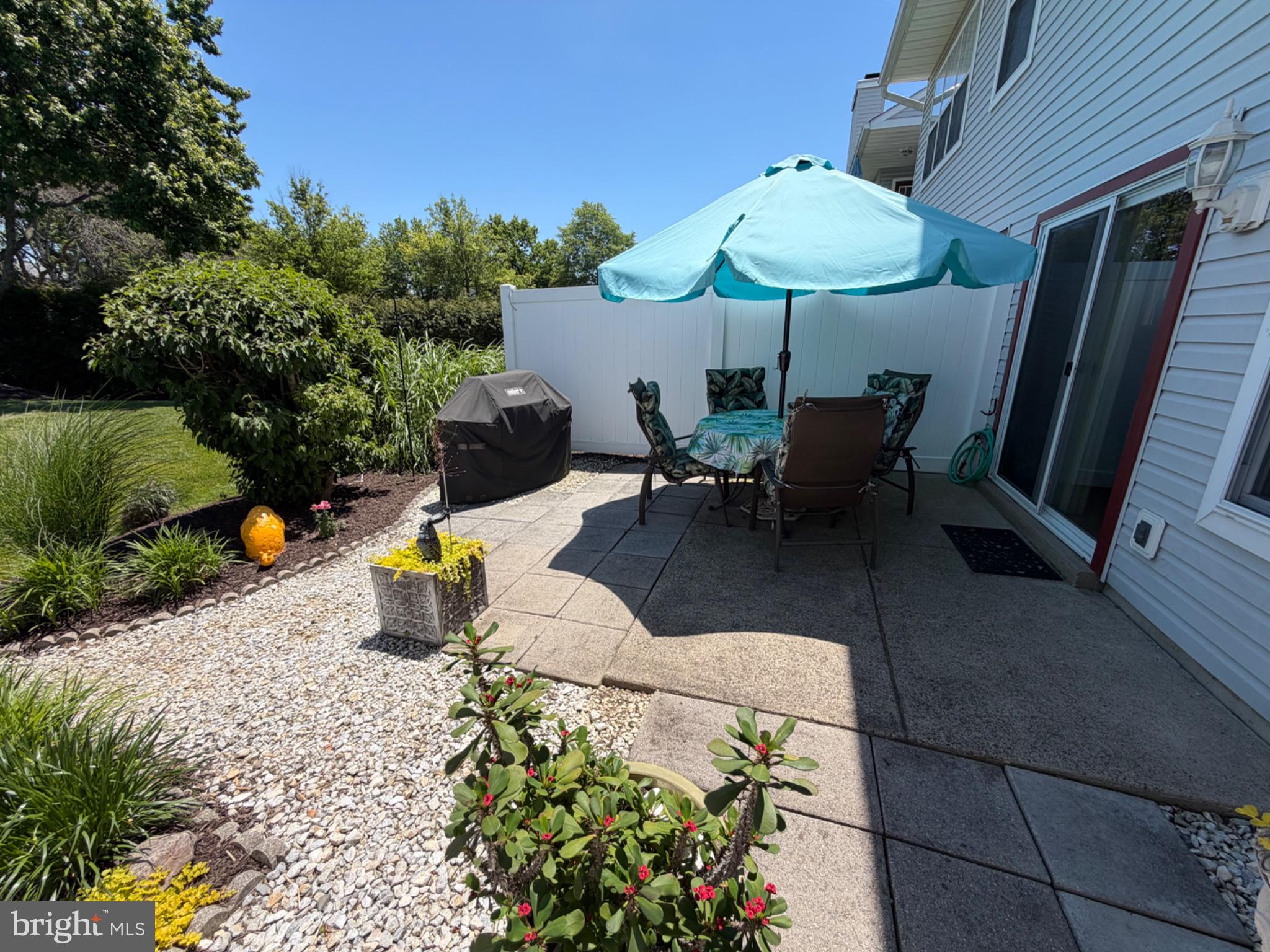 BROOKSTONE - Residential