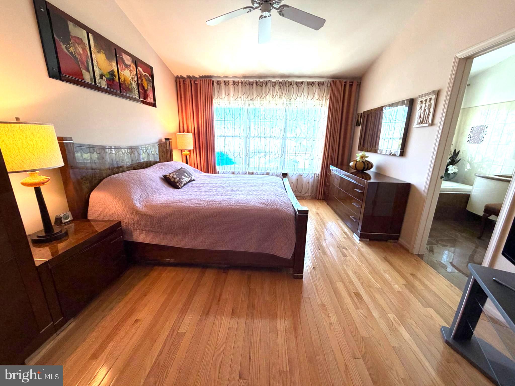 BROOKSTONE - Residential
