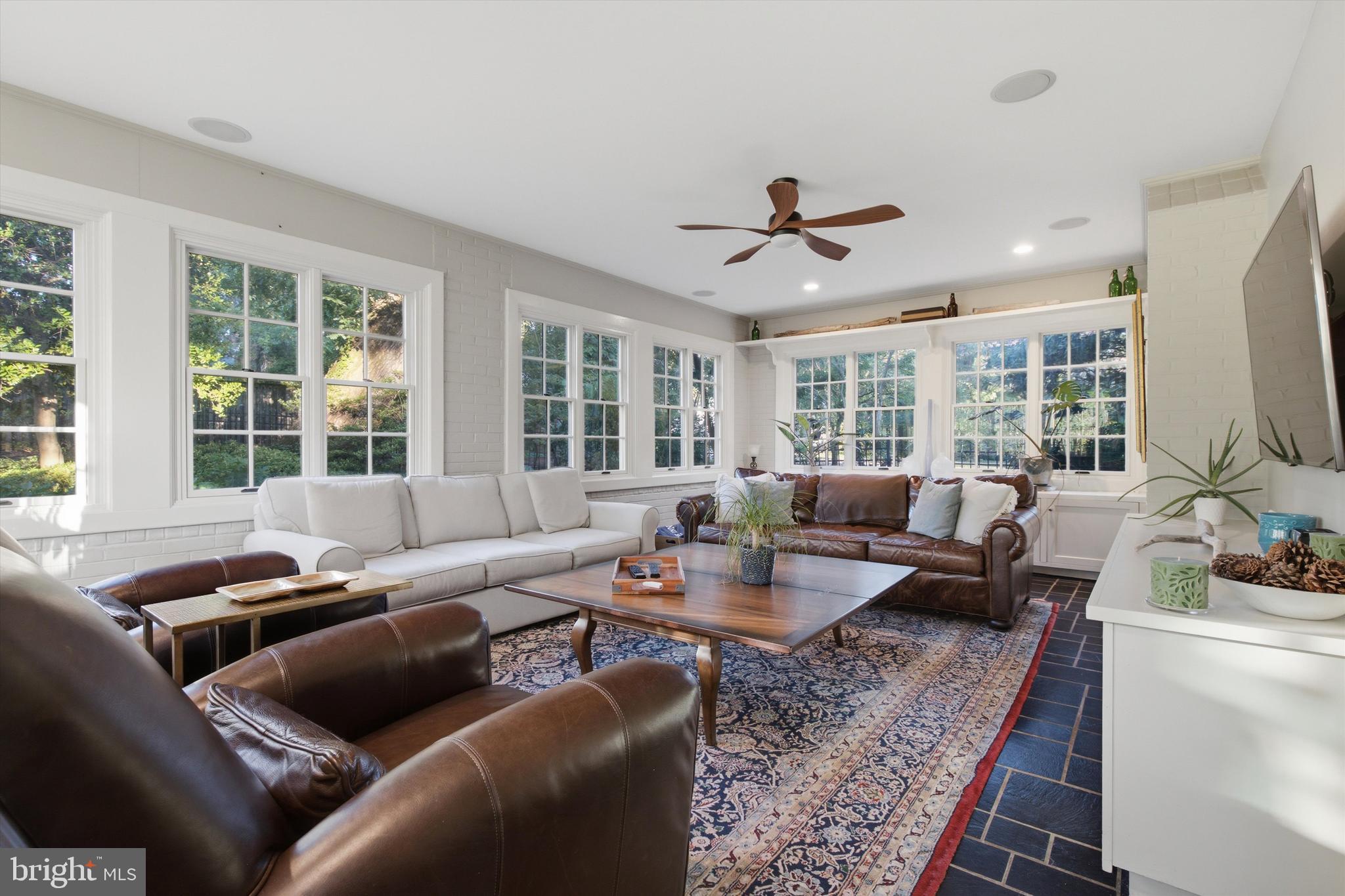 THE ORCHARDS - Residential