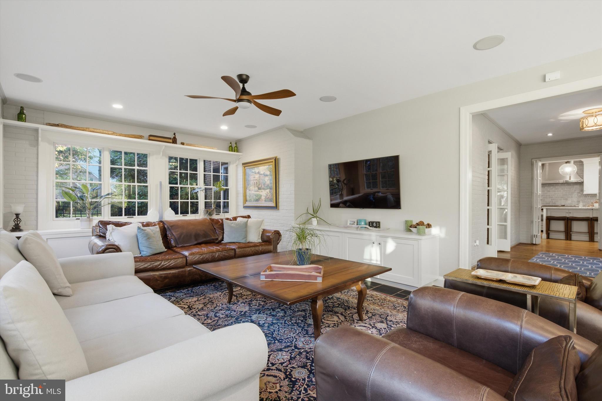 THE ORCHARDS - Residential