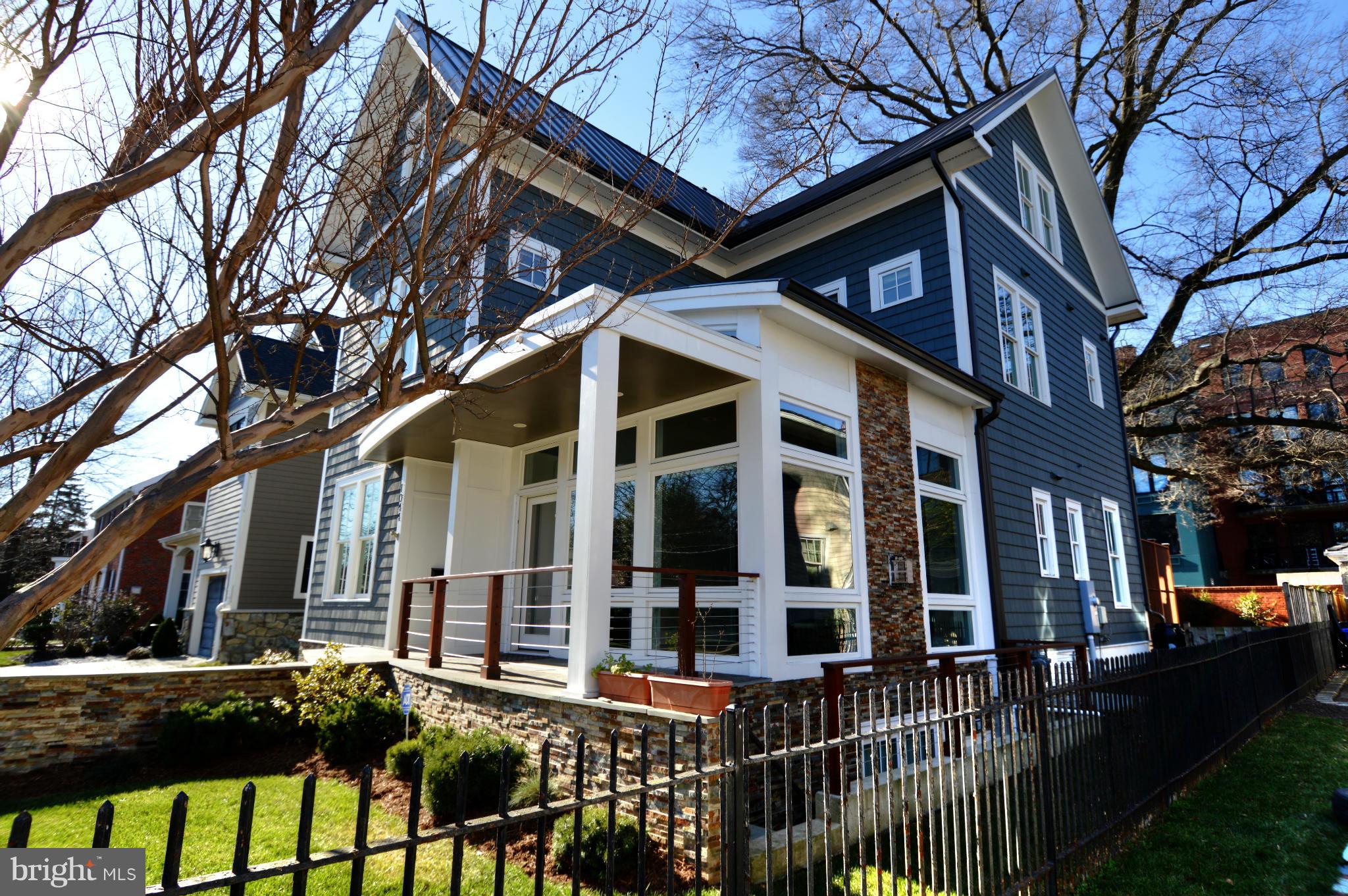 LYON PARK - Residential