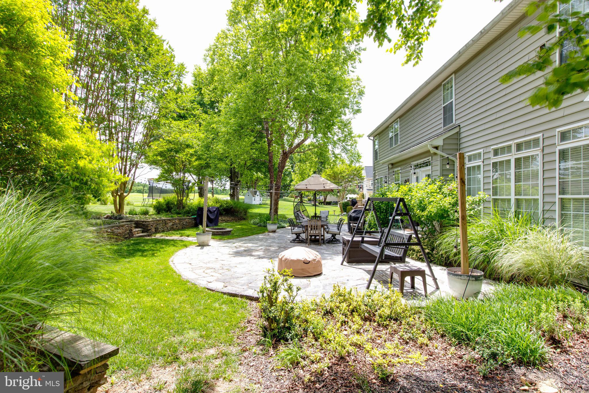 WAVERLY WOODS - Residential