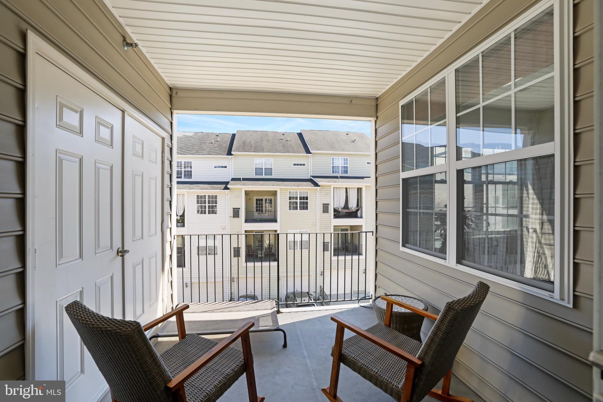 POTOMAC CLUB CONDOMINIUMS - Residential