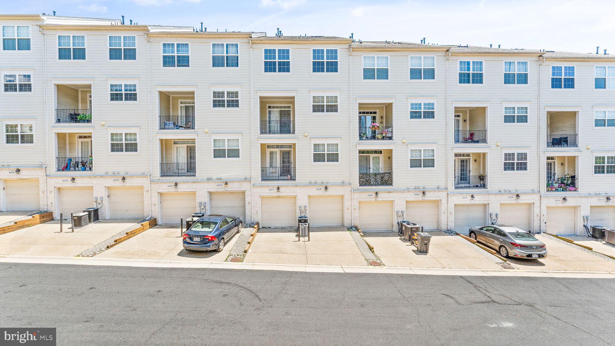 EAST MARKET - Residential