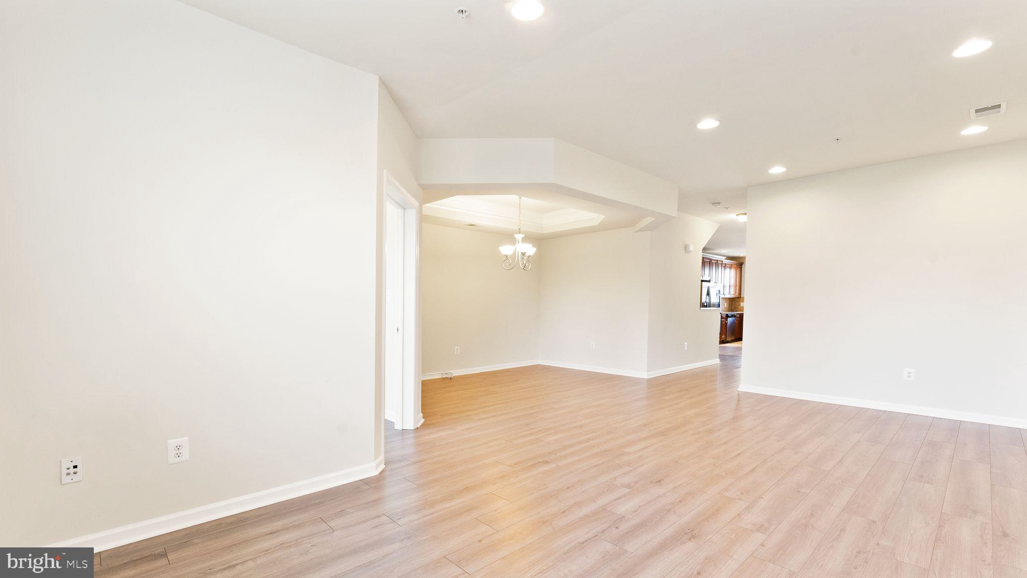 EAST MARKET - Residential