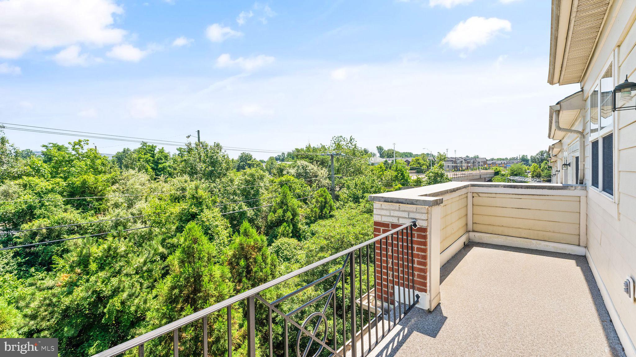 EAST MARKET - Residential