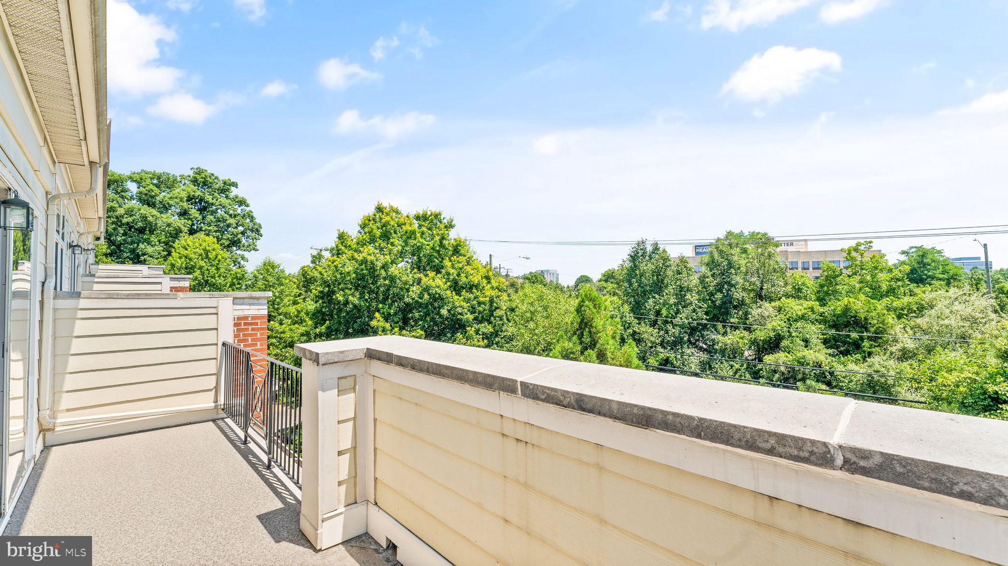 EAST MARKET - Residential