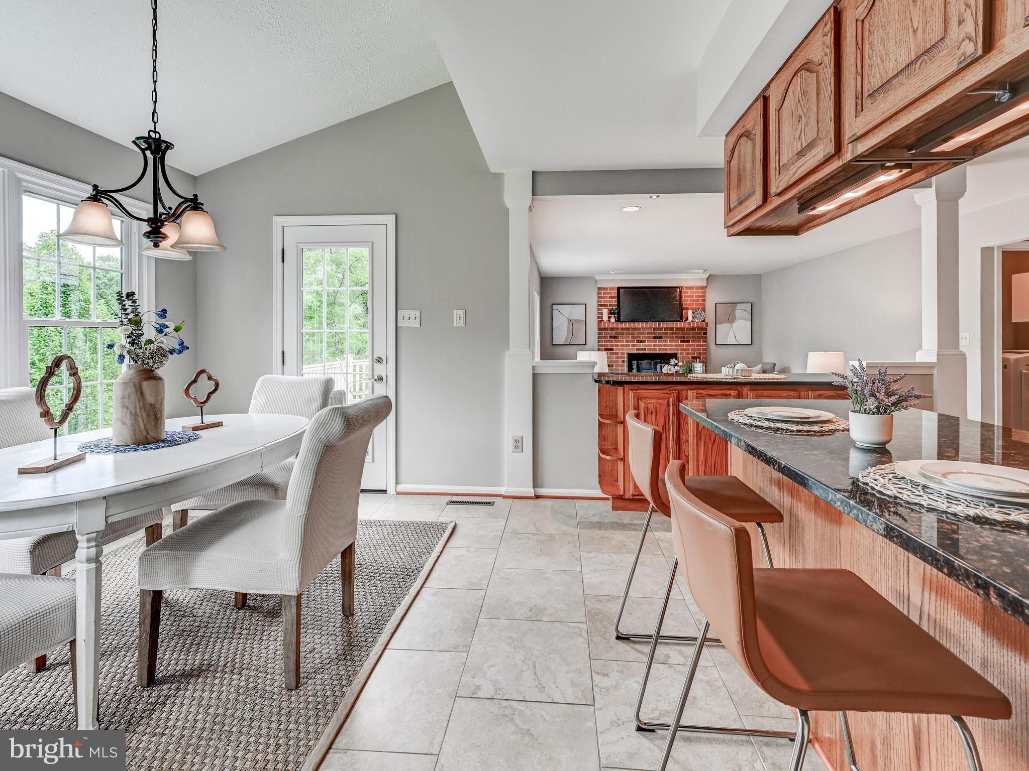 AMBER MEADOWS - Residential