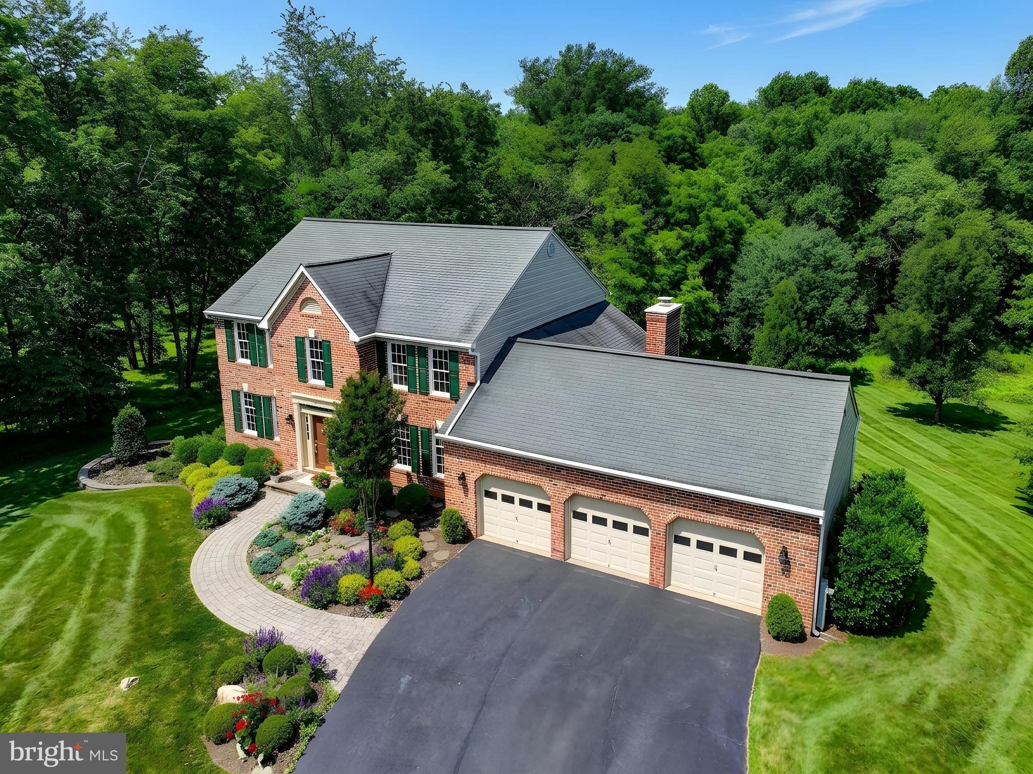 AMBER MEADOWS - Residential