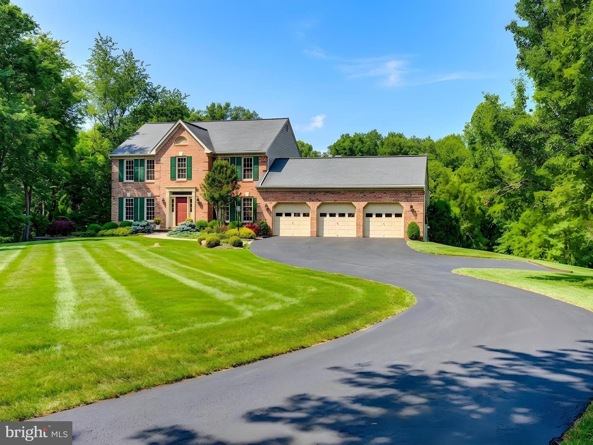 AMBER MEADOWS - Residential