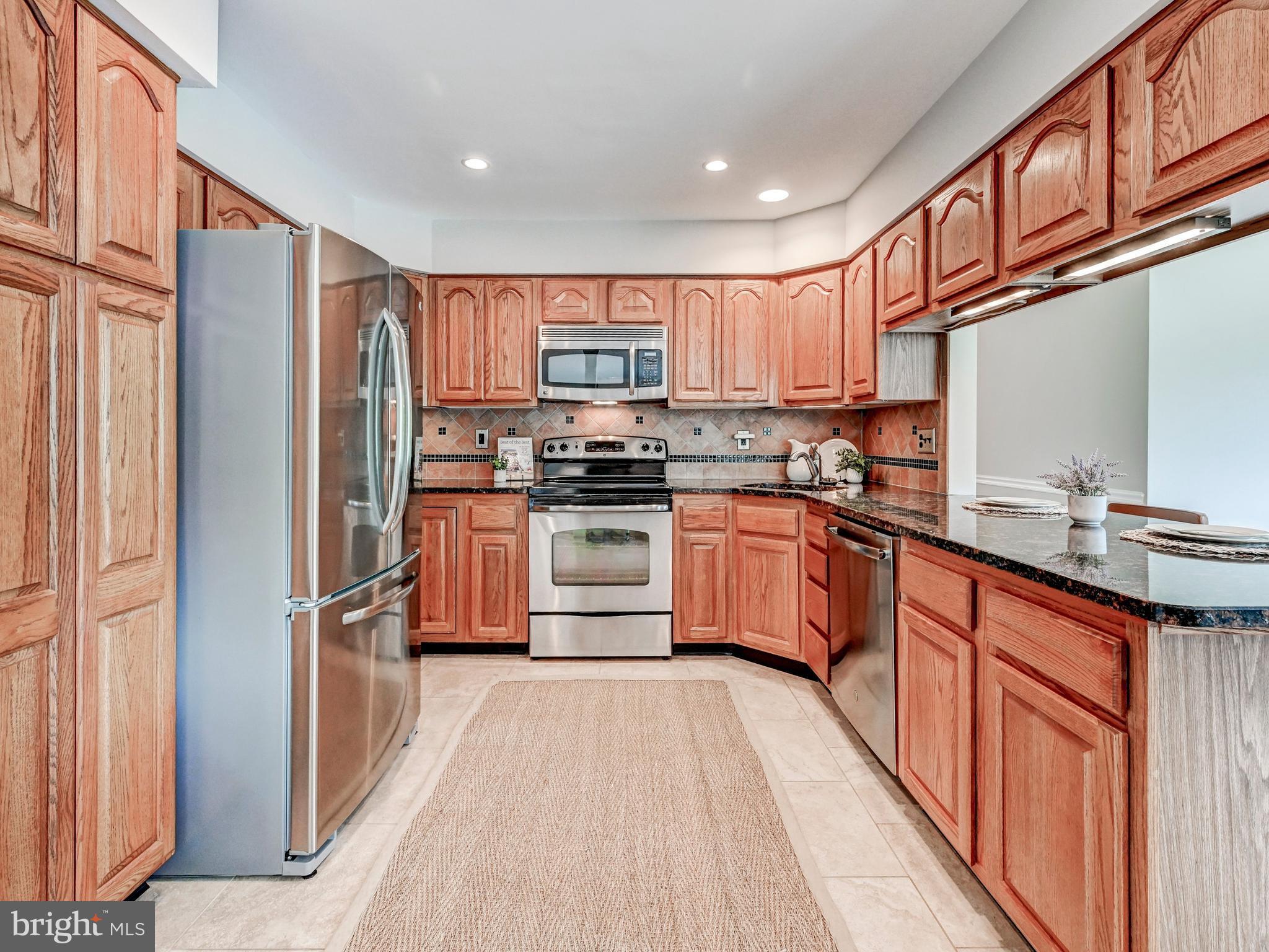 AMBER MEADOWS - Residential