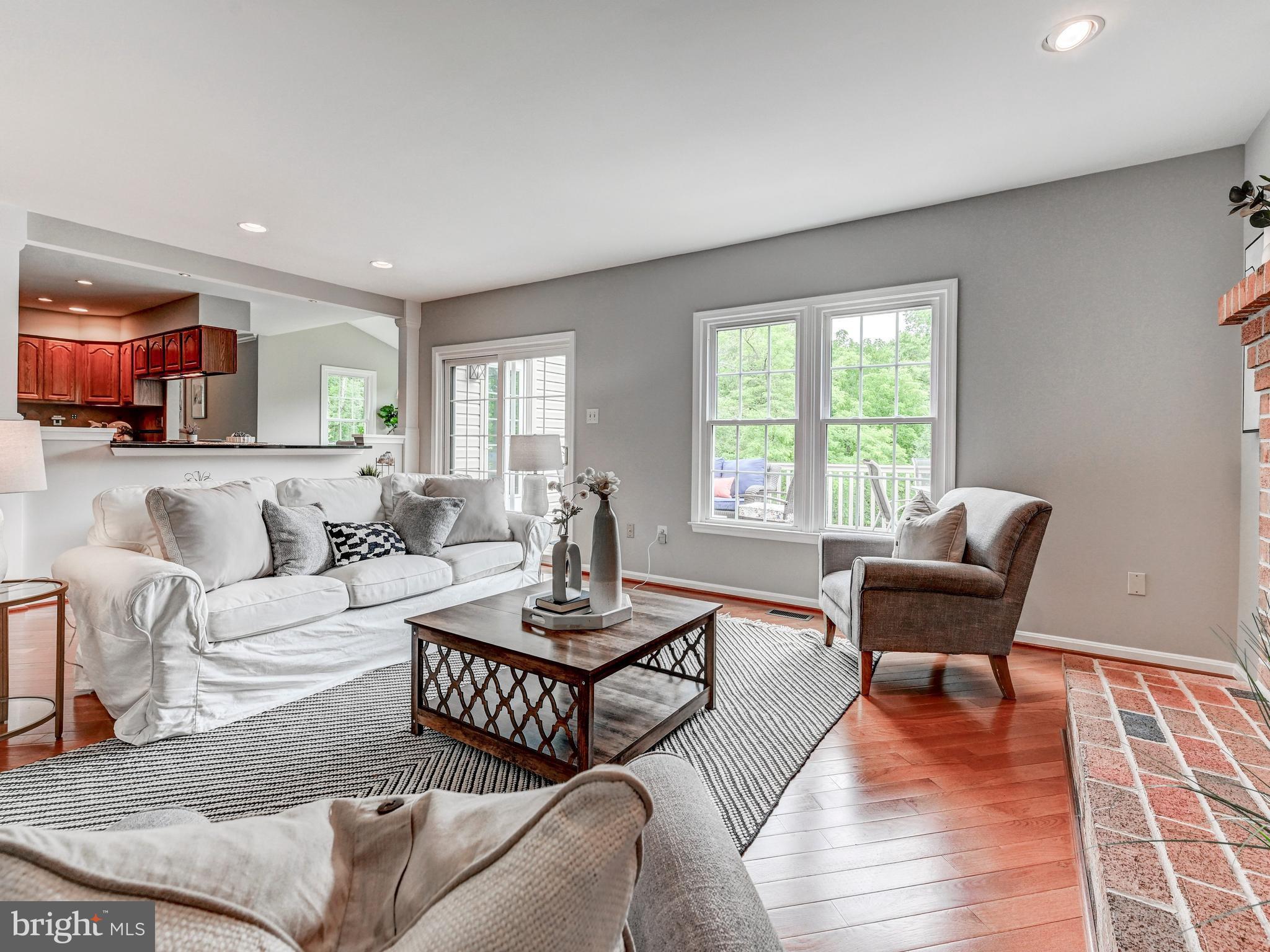 AMBER MEADOWS - Residential