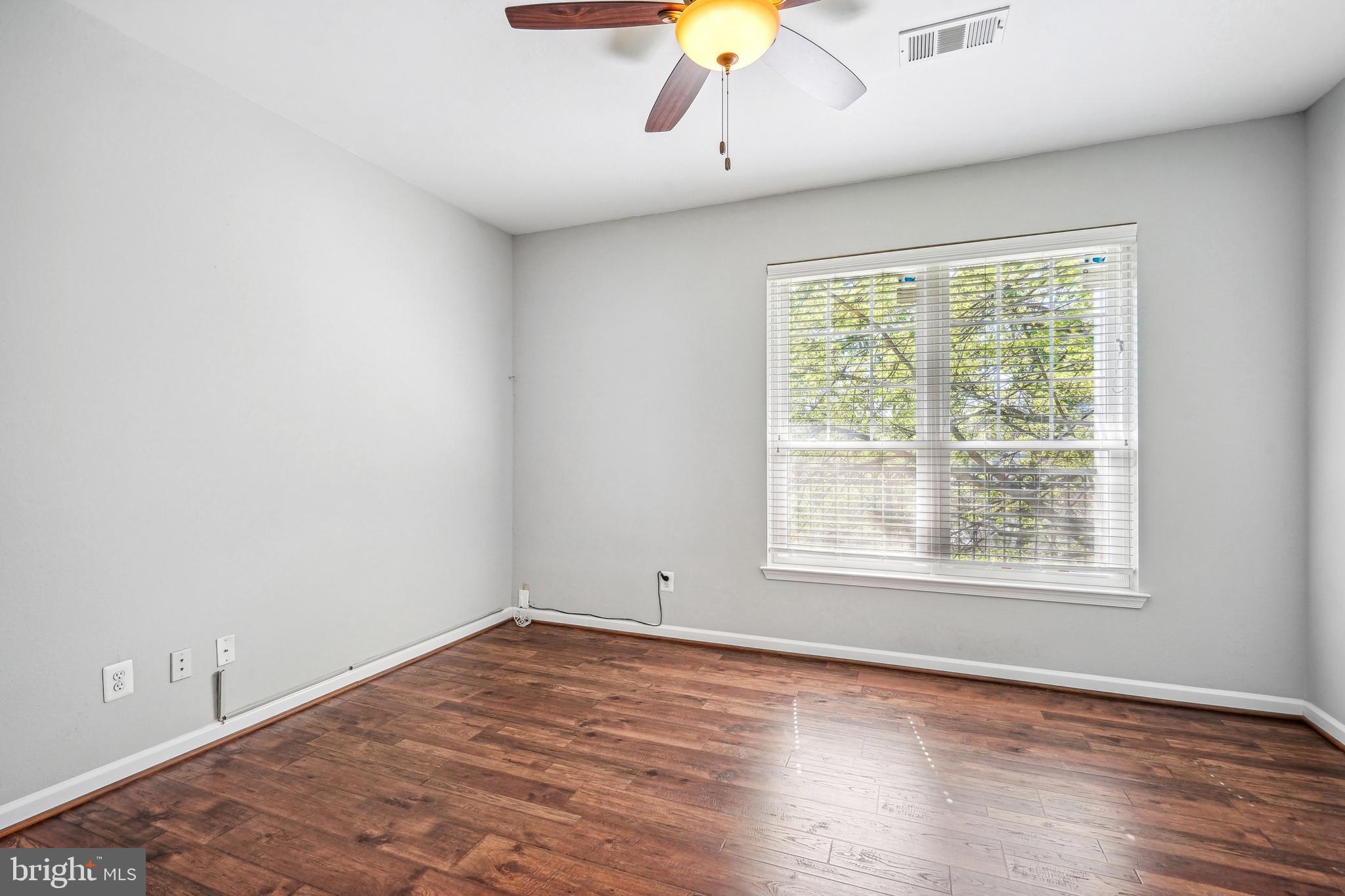 GATES OF MCLEAN - Residential Lease
