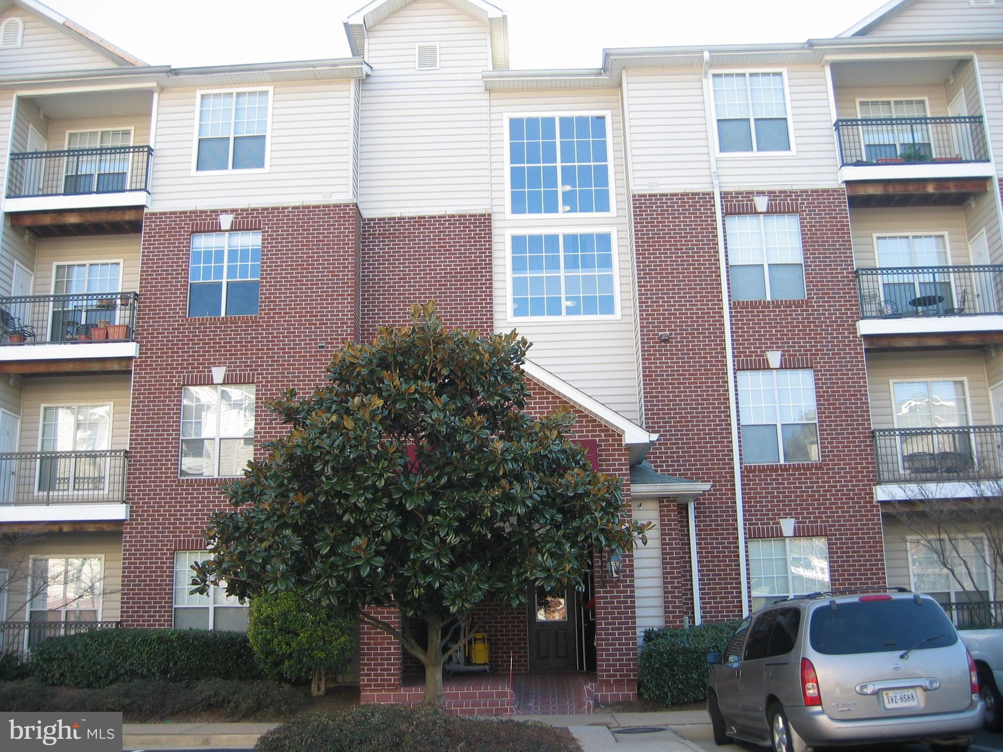 Luxurious, gated, amenity-filled residence next to metro. Heart of Tysons near restaurants, movies, shopping, performance center; near 495, 267, 66, 2-story clubhouse w/ social room, movie theater, coffee bar, fitness center, sauna, pool, sundeck, jogging trail, tot lot, picnic area, basketball court. New stainless-steel stove and microwave. Full-size washer/dryer, stainless steel refrigerator, 9 ft. ceilings, huge balcony w/ 7 acre wooded common-land view, renovated primary bathroom. Reserved garage parking spot.