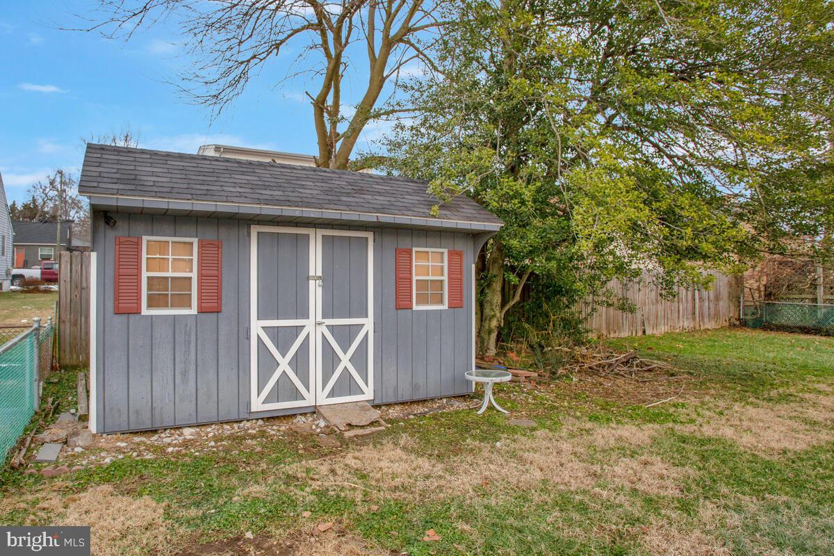 FERNDALE FARMS - Residential