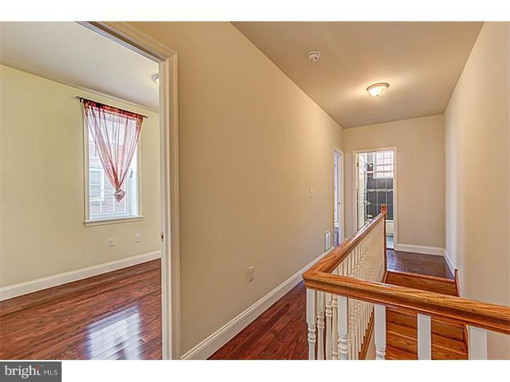 POINT BREEZE - Residential
