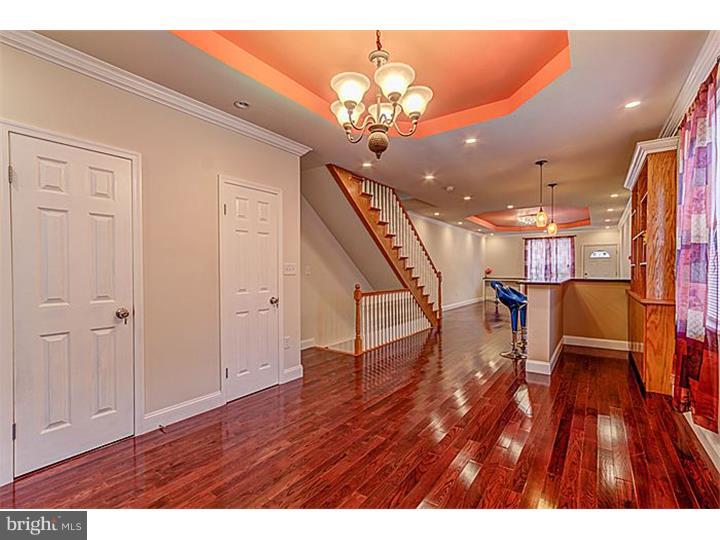 POINT BREEZE - Residential