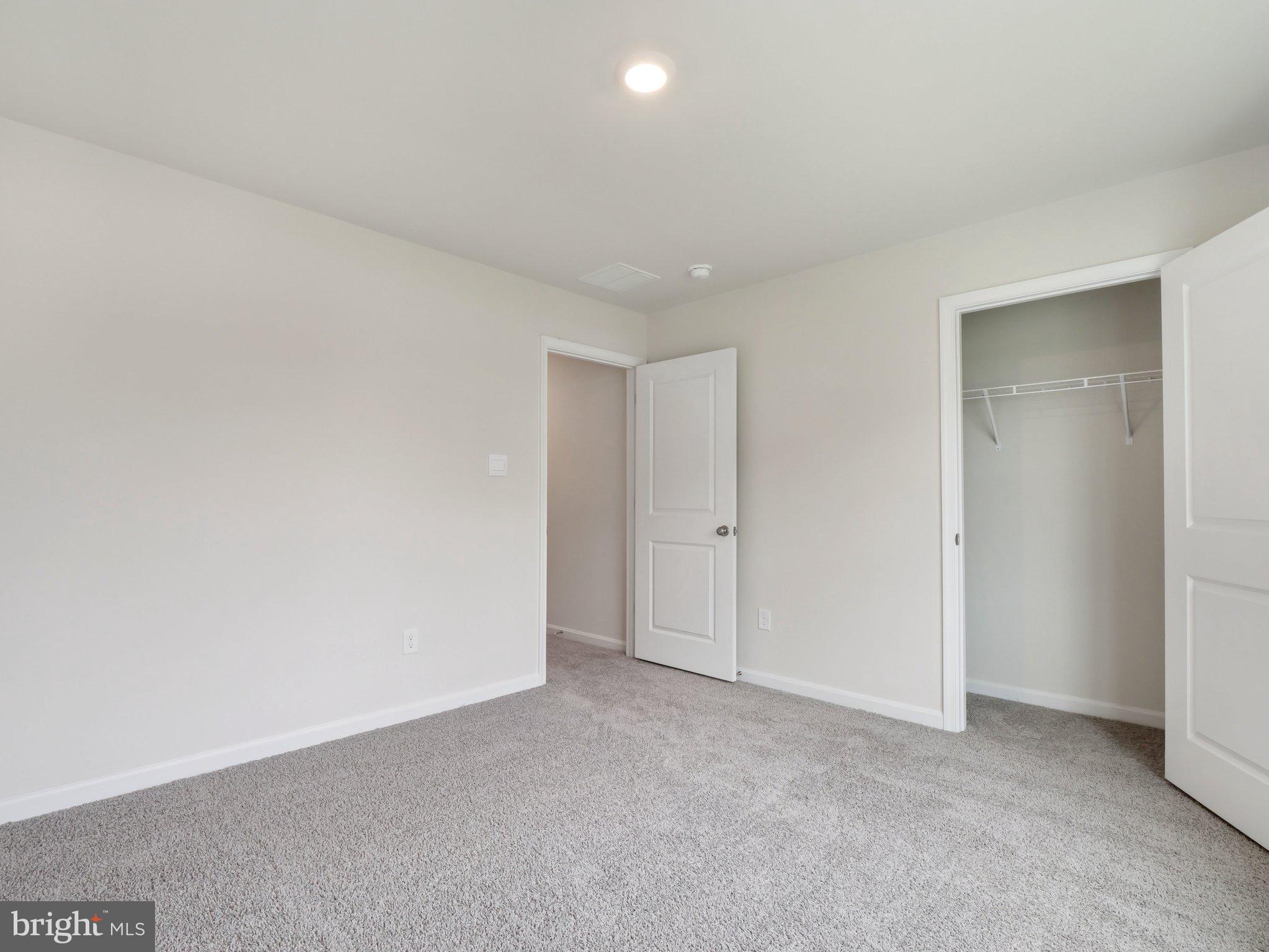 LADYSMITH VILLAGE - Residential