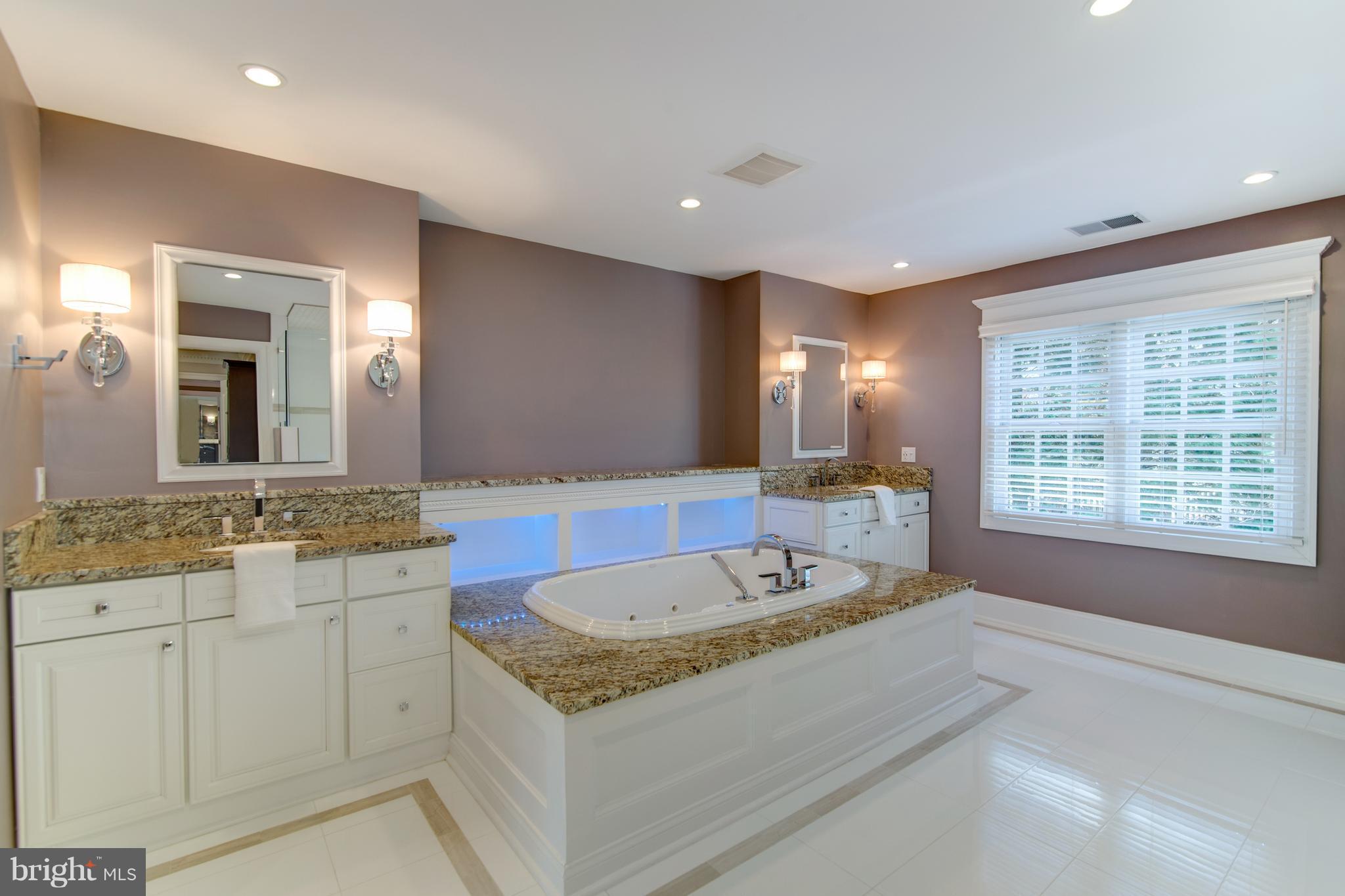 WOODMONT - Residential