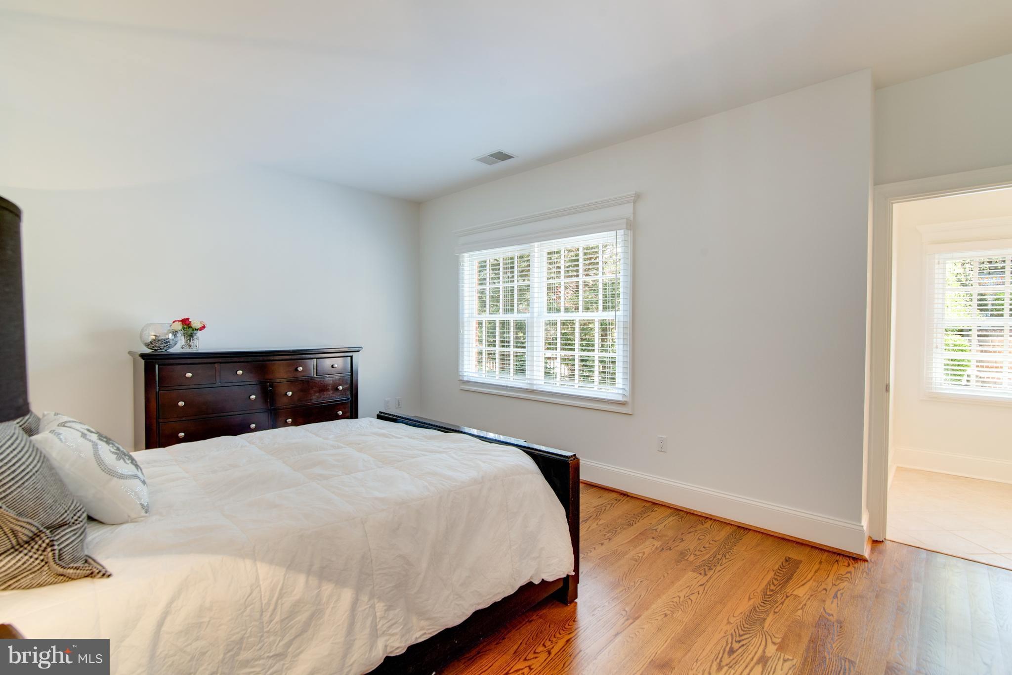 WOODMONT - Residential