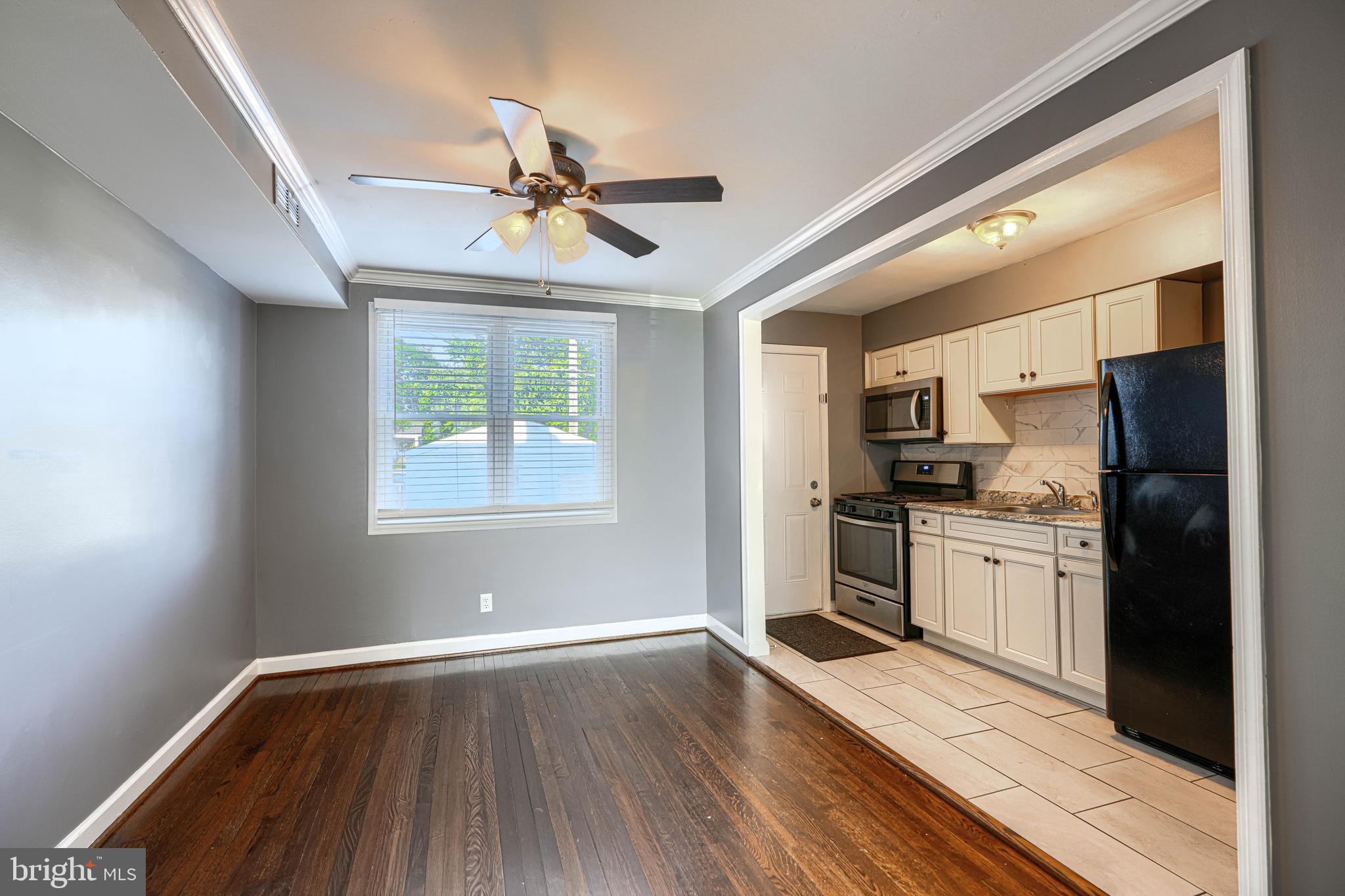 BALLARD GARDENS - Residential