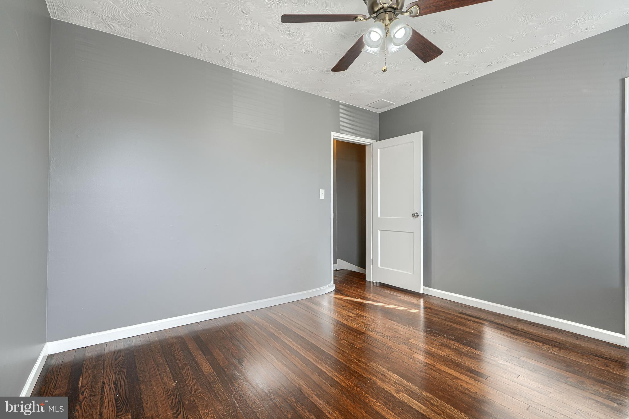 BALLARD GARDENS - Residential