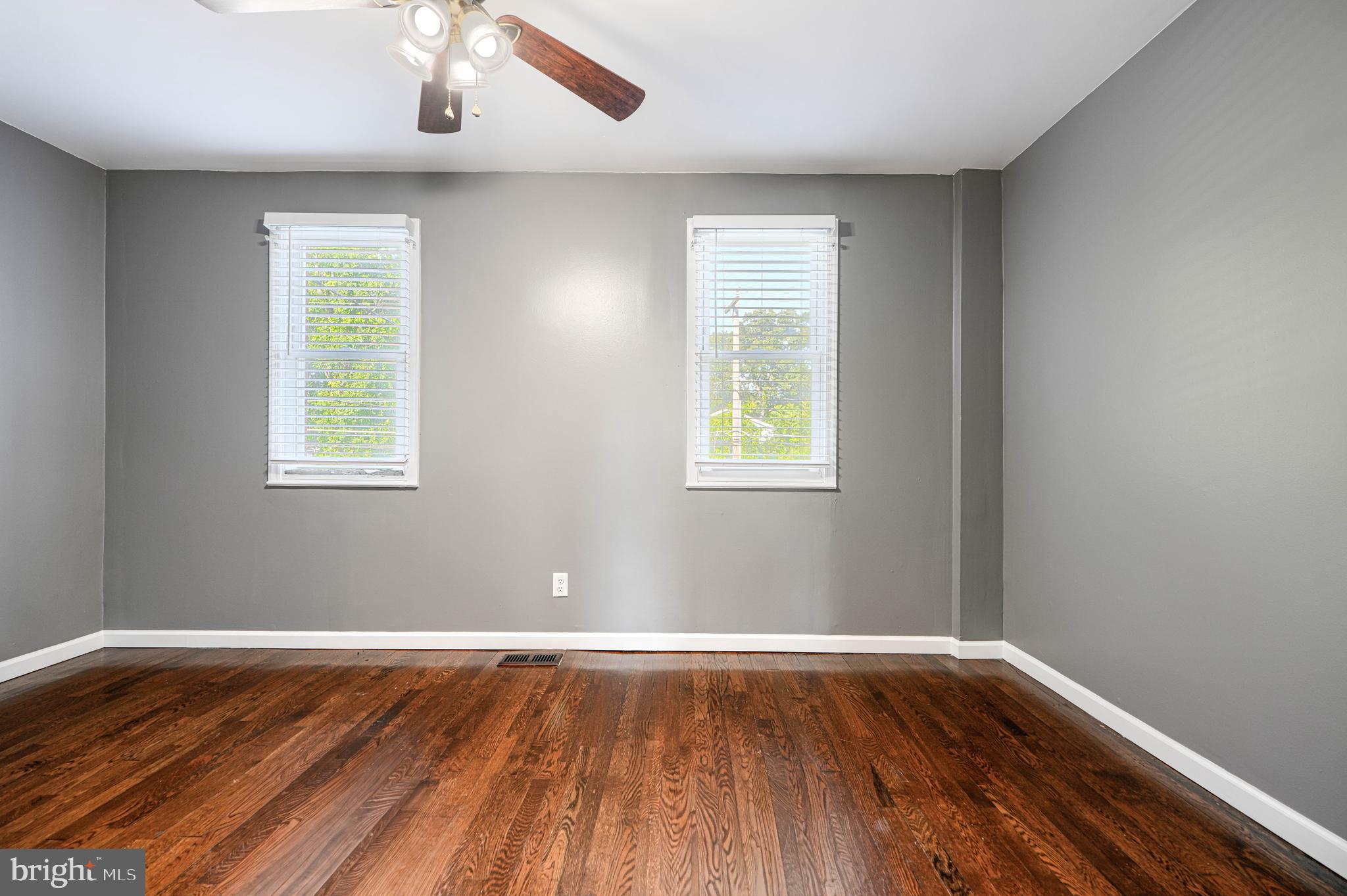 BALLARD GARDENS - Residential