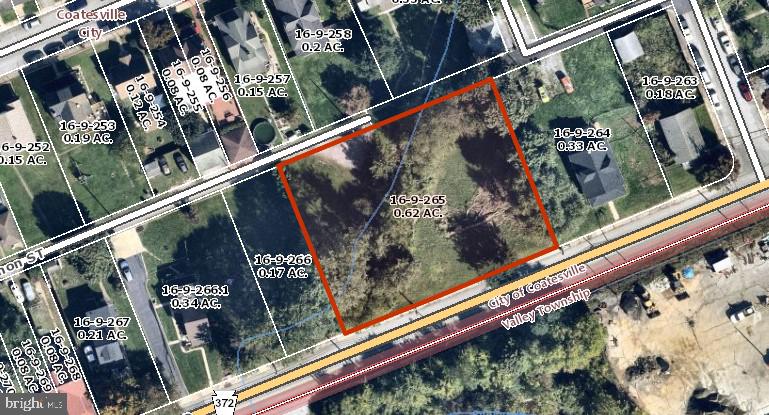 Welcome to Valley Road. Offered for sale is vacant land at .62 acre. The lot measures approximately 182' X 142.81 and is located in Coatesville. Buyer/buyer's agent is responsible for verifying lot size and contacting the township for building and usage related questions.
