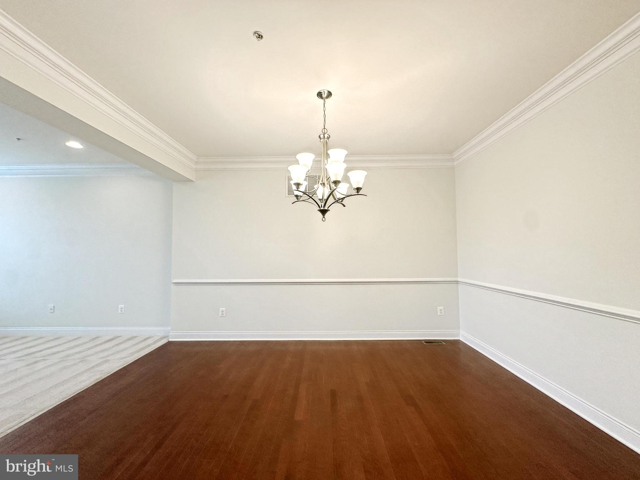 PIEDMONT CROSSING - Residential