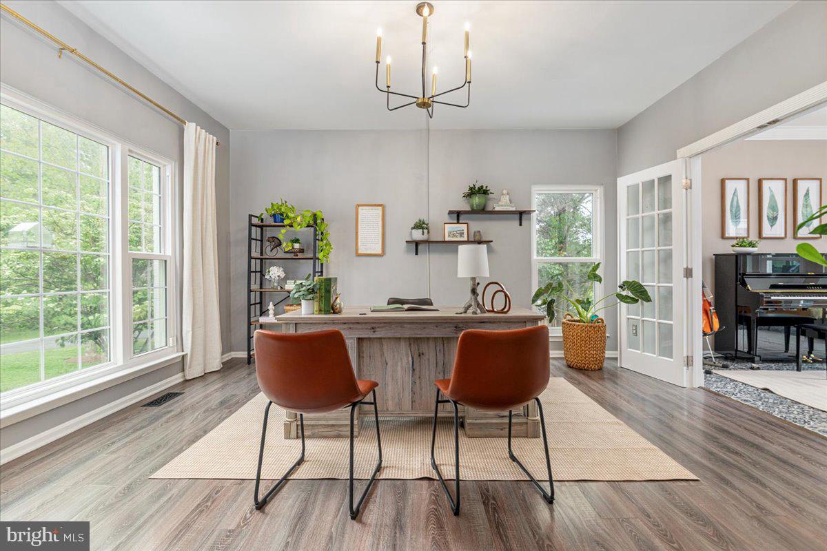 TELEGRAPH SPRING - Residential