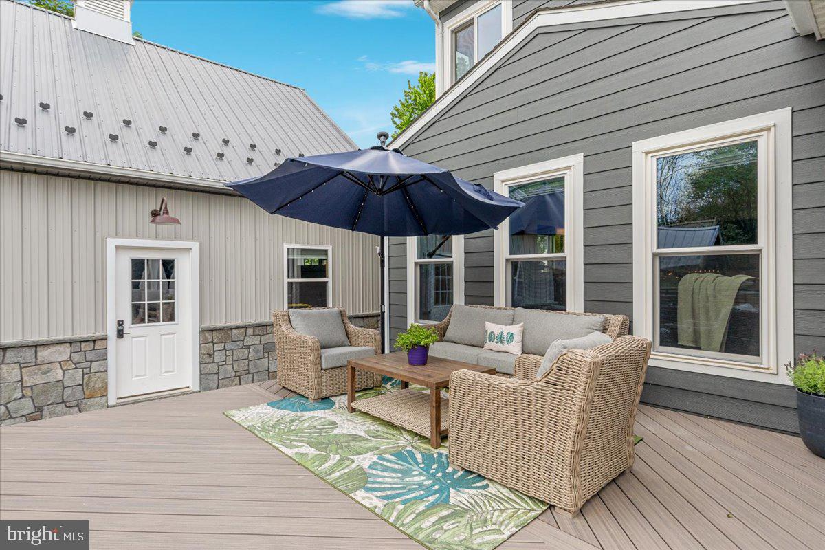 TELEGRAPH SPRING - Residential