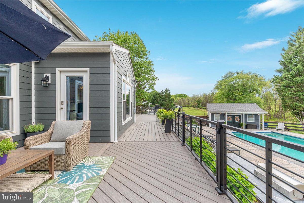 TELEGRAPH SPRING - Residential