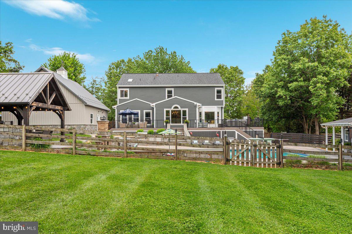 TELEGRAPH SPRING - Residential