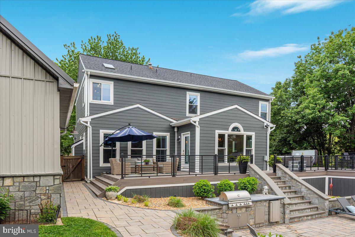 TELEGRAPH SPRING - Residential