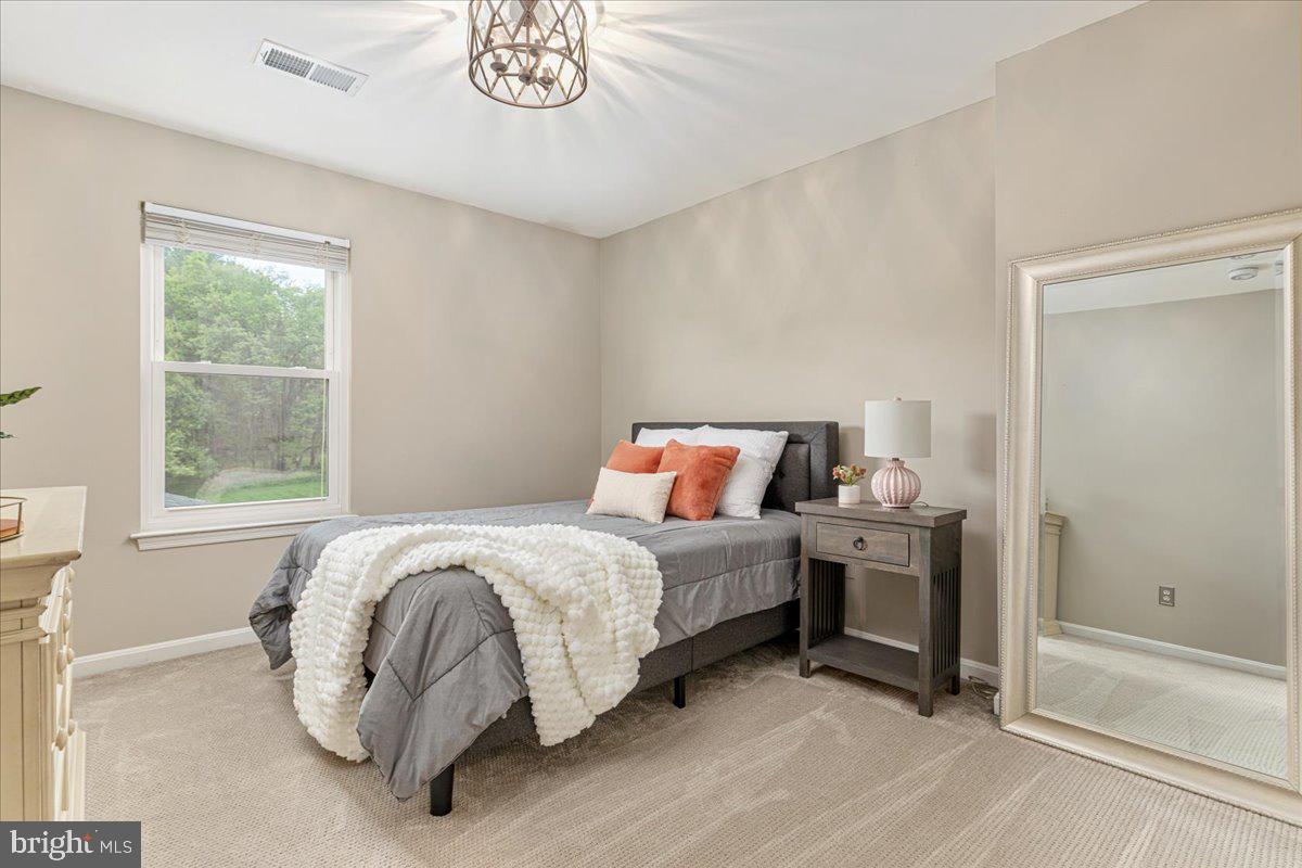 TELEGRAPH SPRING - Residential
