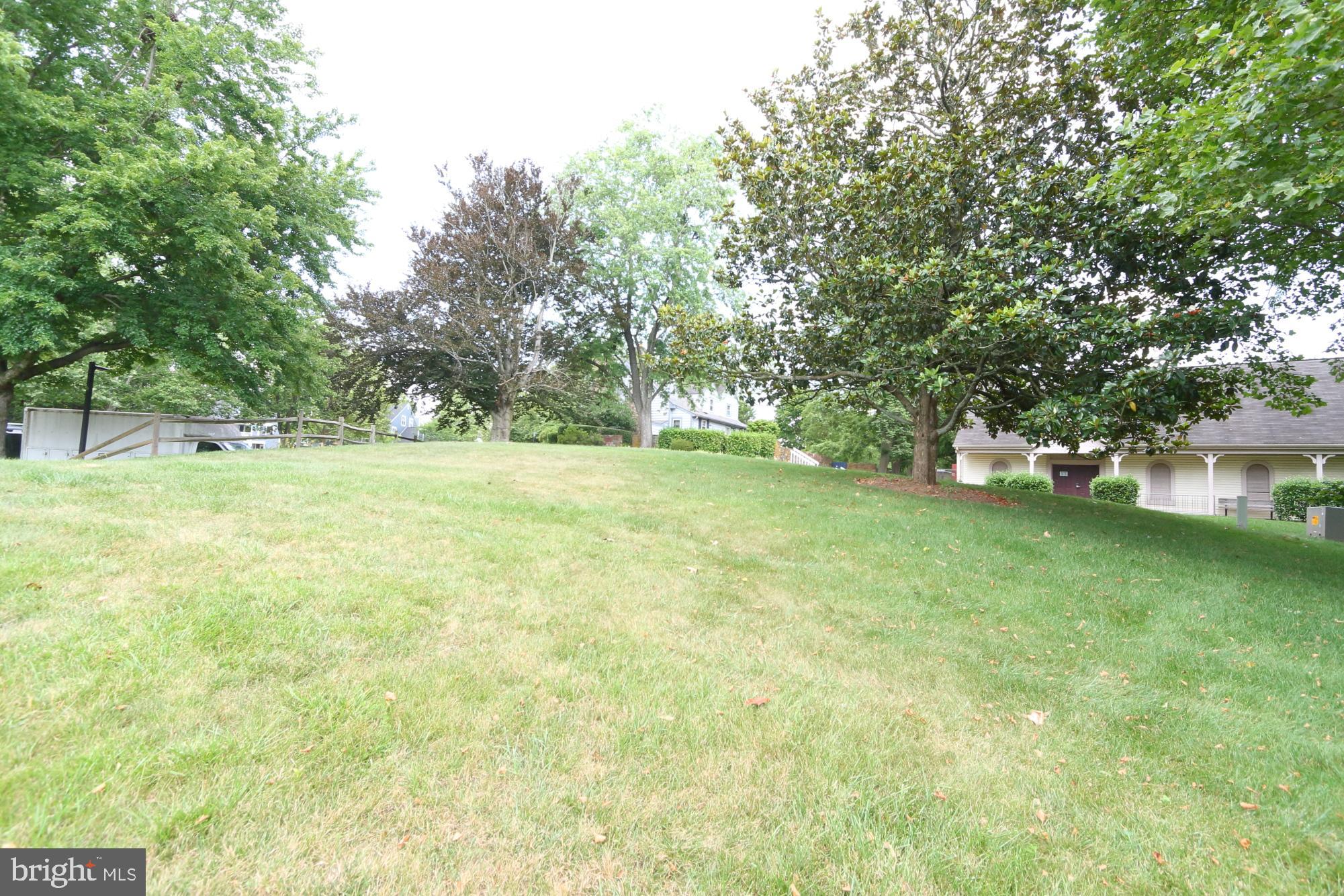 PONDS AT CLIFTON - Residential Lease
