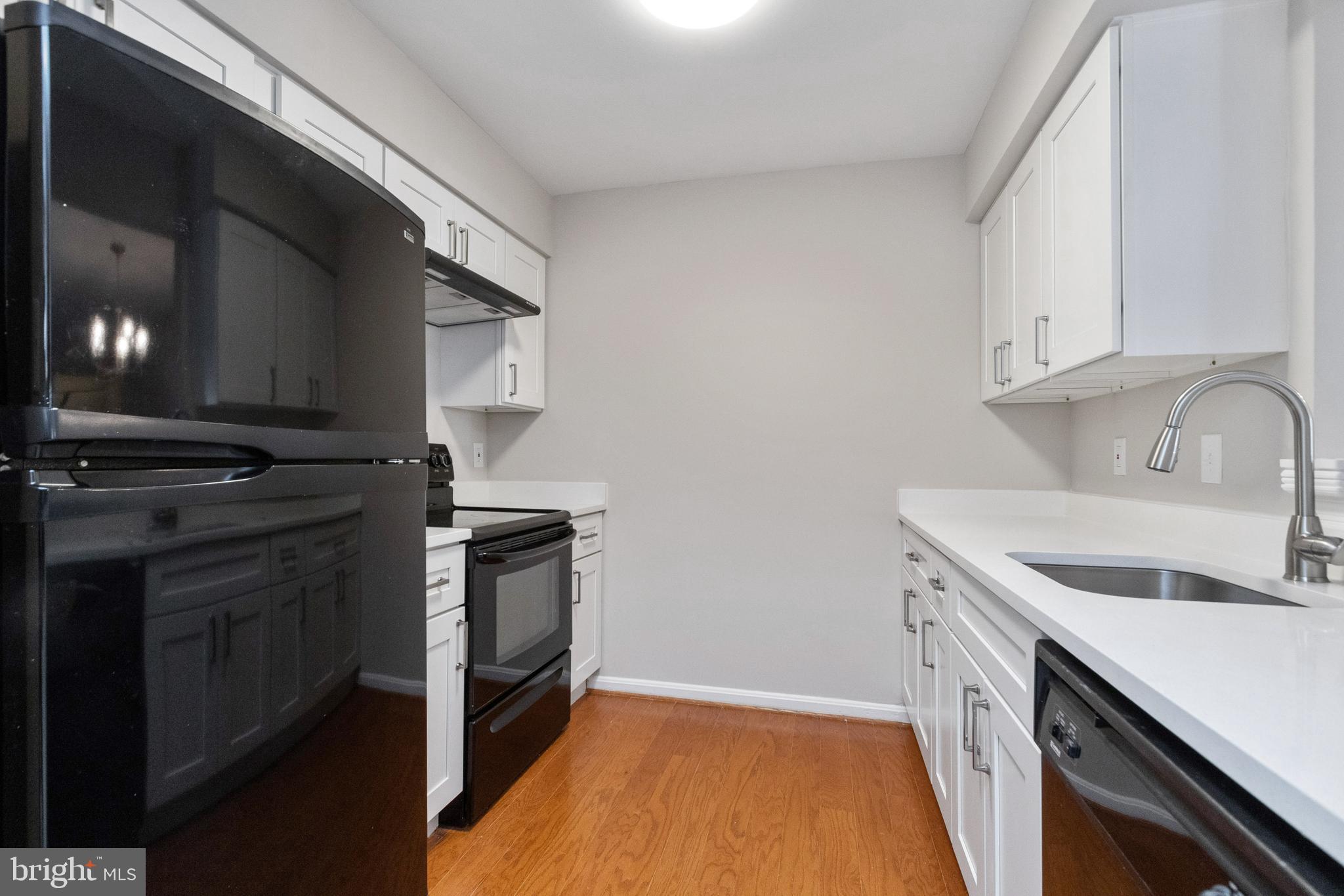 PONDS AT CLIFTON - Residential Lease