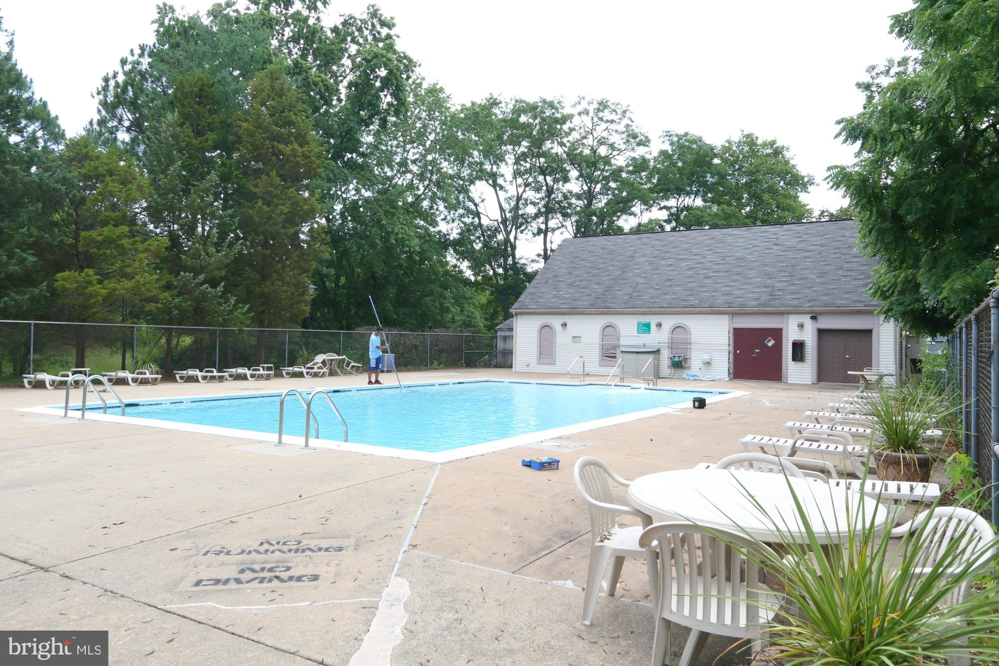 PONDS AT CLIFTON - Residential Lease