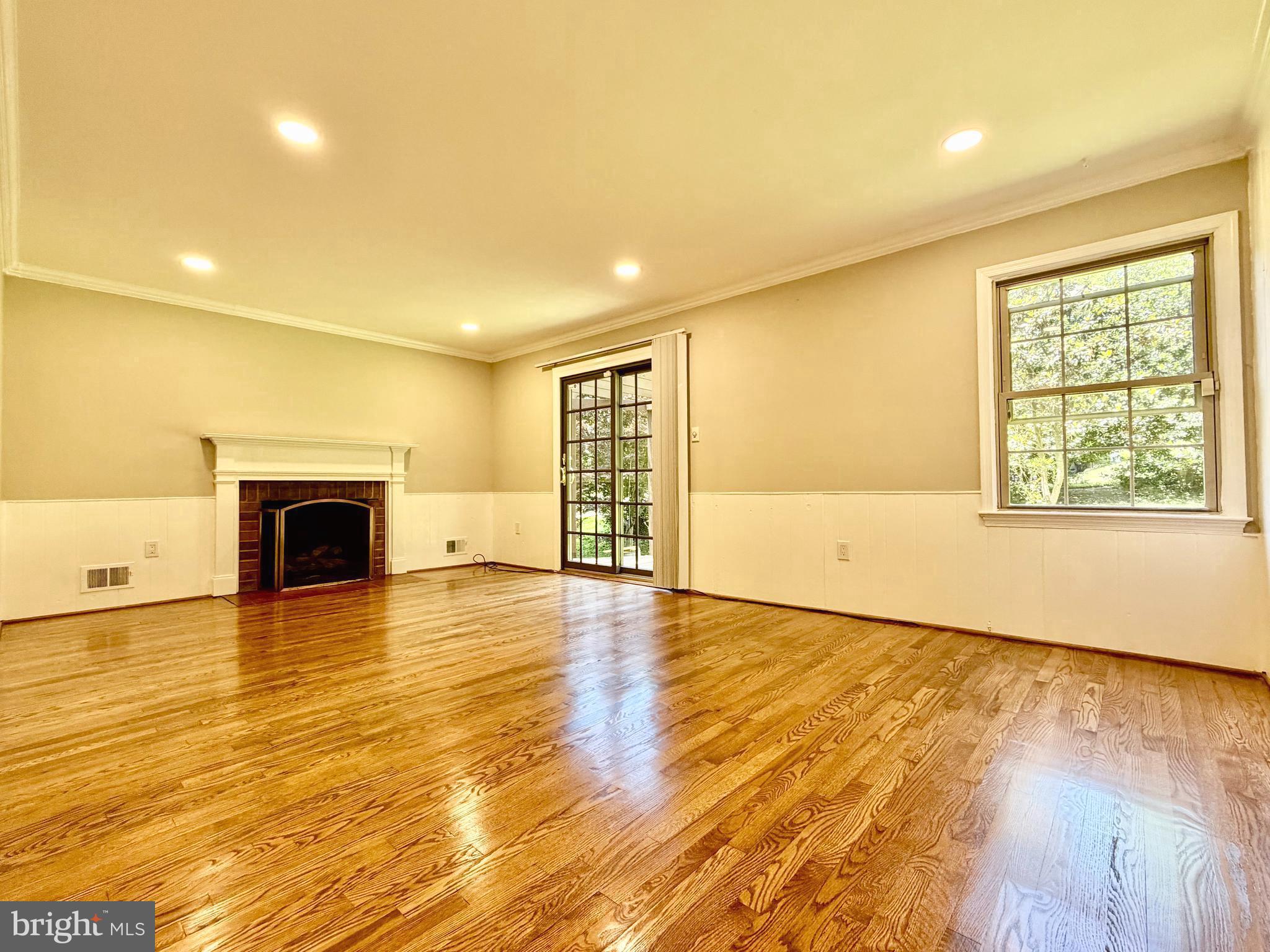 PARKCREST - Residential