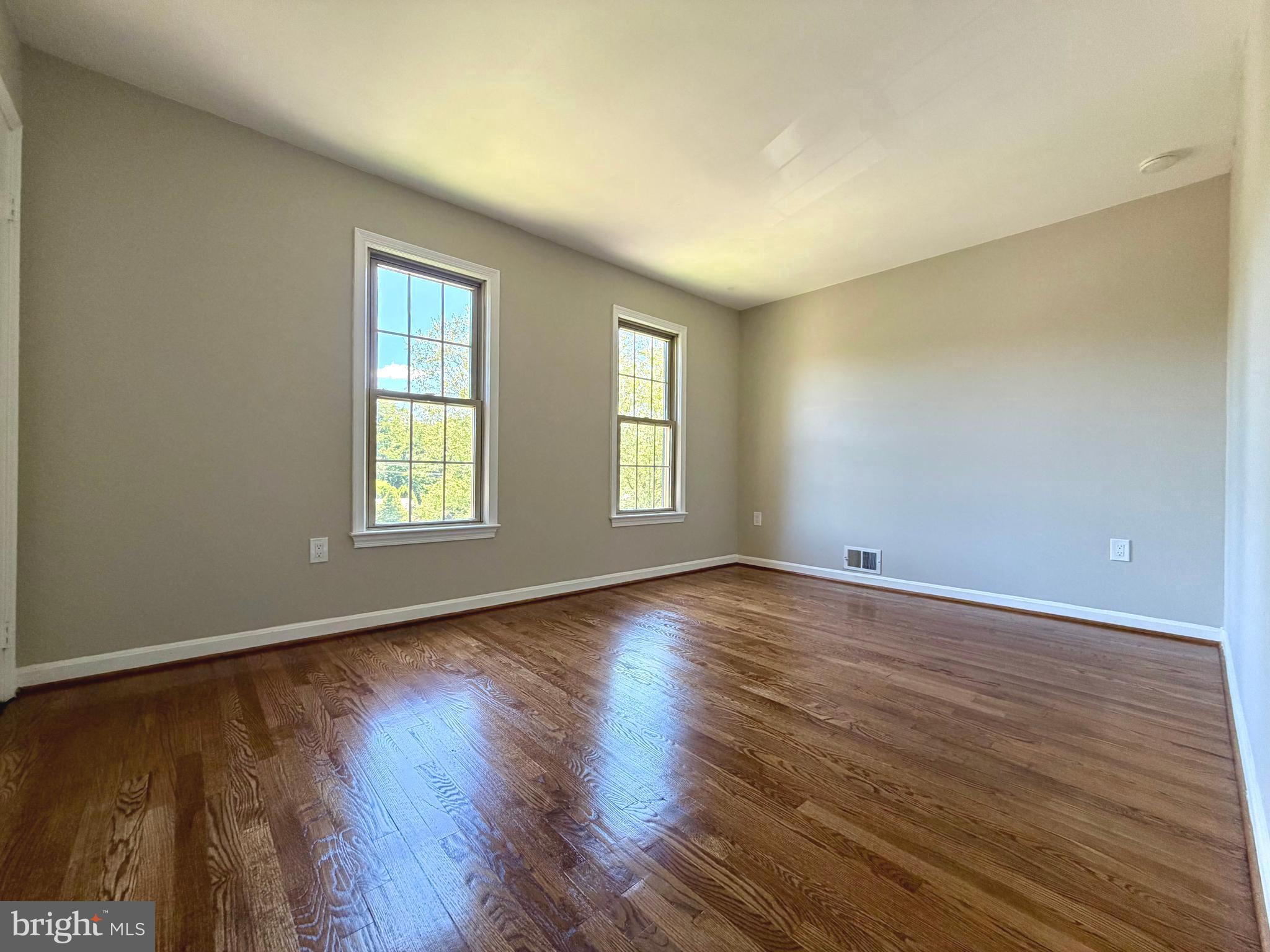 PARKCREST - Residential
